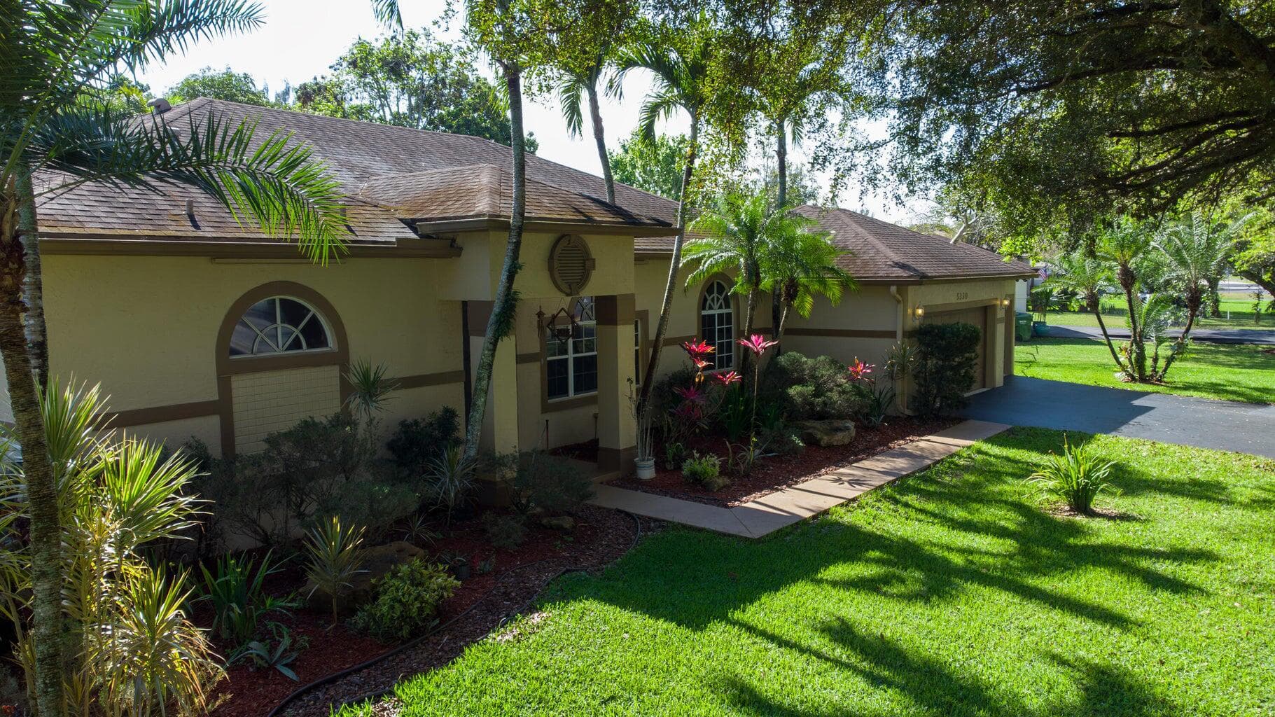 5330 SW 199 Avenue, Pembroke Pines, FL 33332 — photo 84 of 85