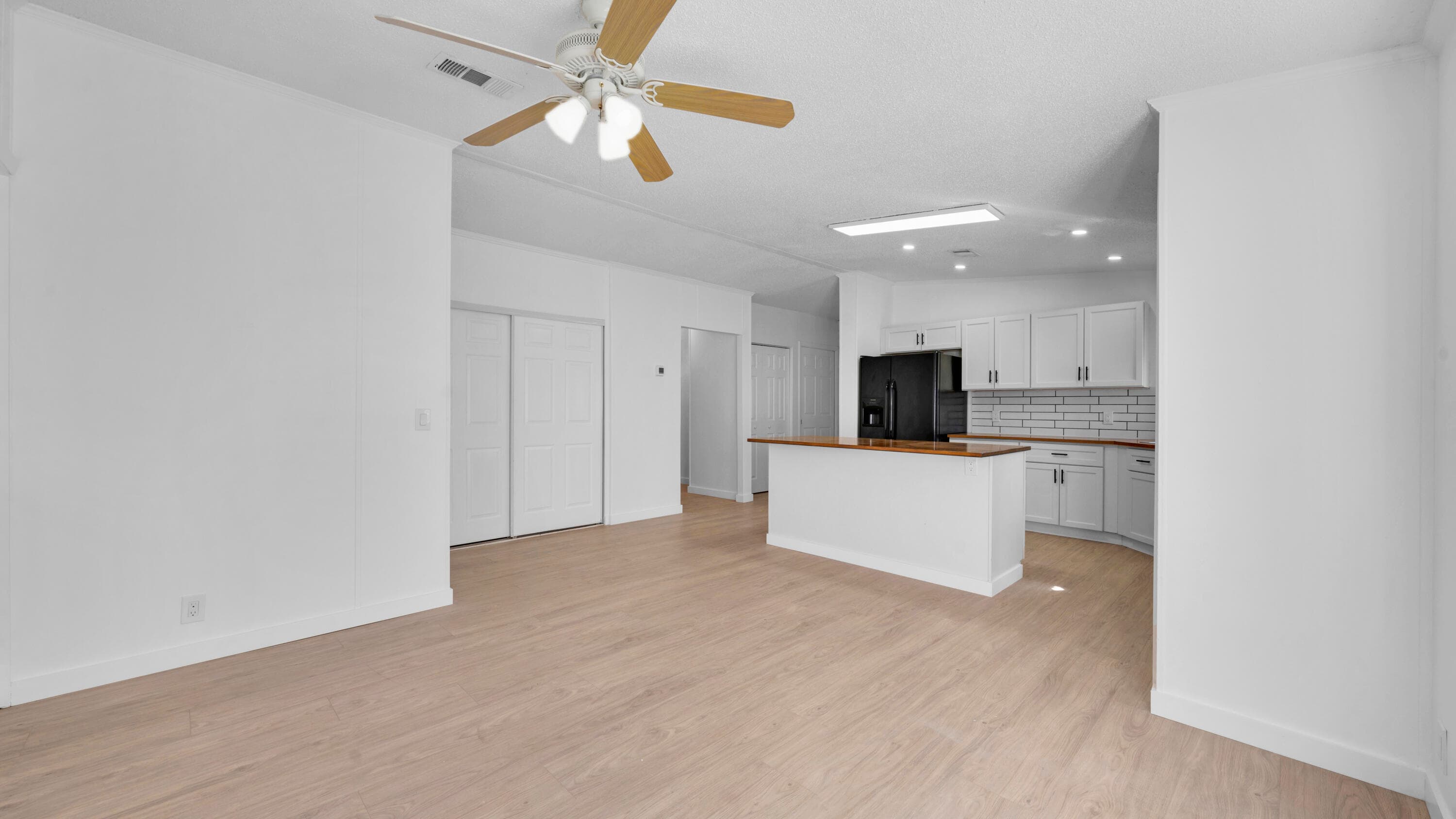 4905 NE 2nd Way, Pompano Beach, FL 33064 — photo 9 of 20