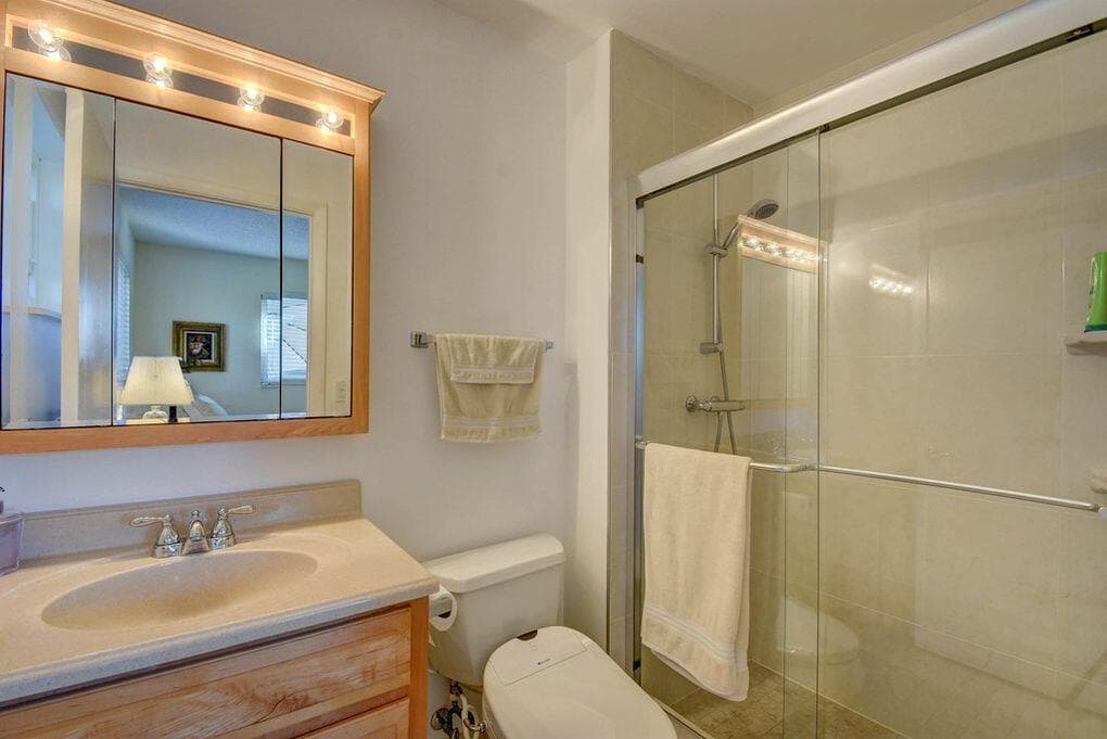 307 Lake Evelyn Drive, West Palm Beach, FL 33411 — photo 35 of 66