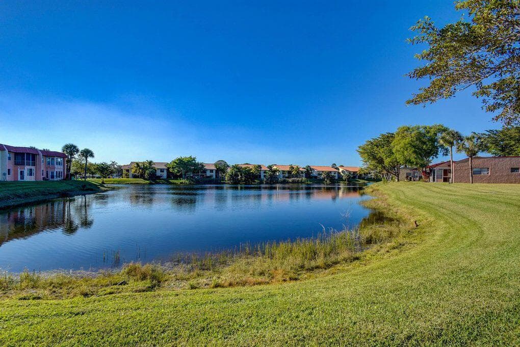 307 Lake Evelyn Drive, West Palm Beach, FL 33411 — photo 46 of 66