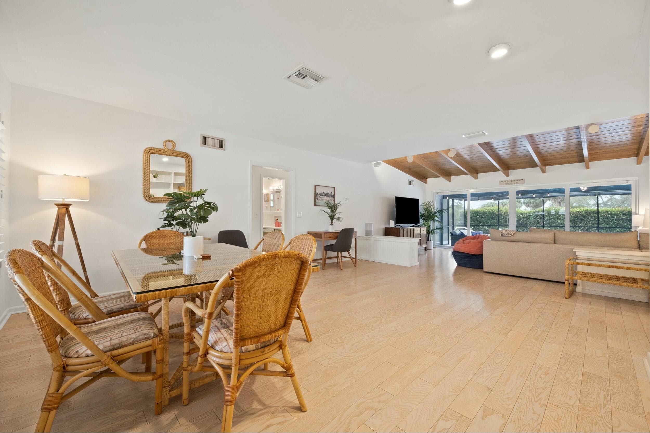 337 Fairway N, Tequesta, FL 33469 — photo 7 of 24