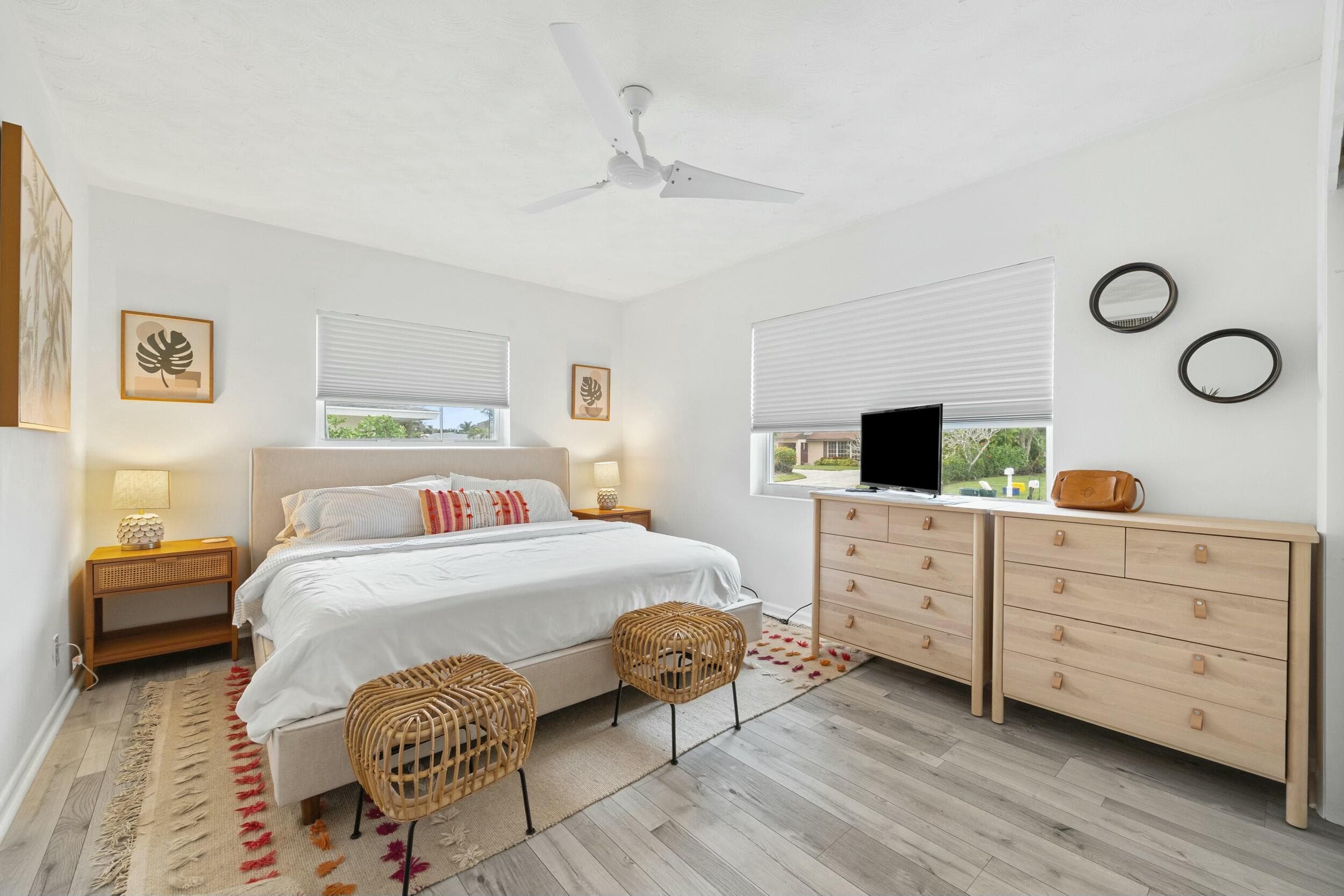 337 Fairway N, Tequesta, FL 33469 — photo 11 of 24