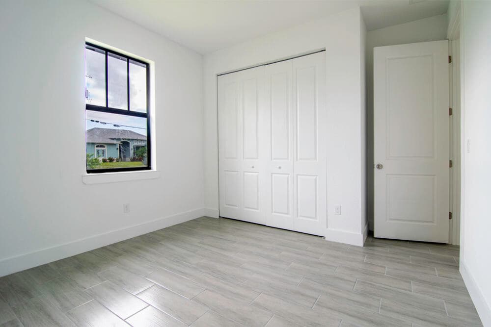 15633 Lakeland Circle, Port Charlotte, FL 33981 — photo 17 of 27