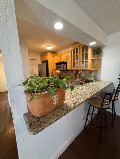 1533 Fairway Road, Pembroke Pines, FL 33026 — photo 11 of 38