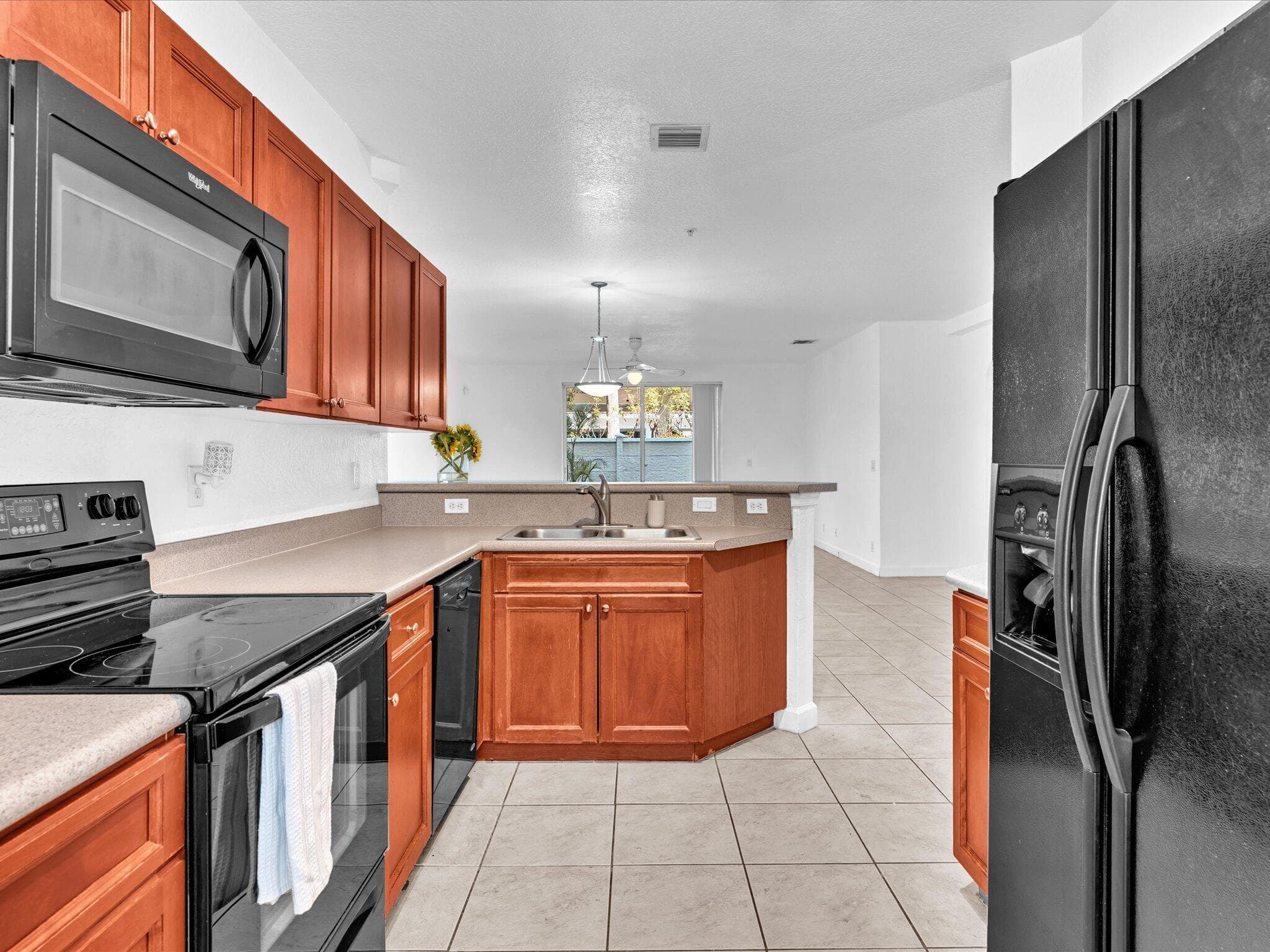 513 Bayfront Drive, Boynton Beach, FL 33435 — photo 16 of 56