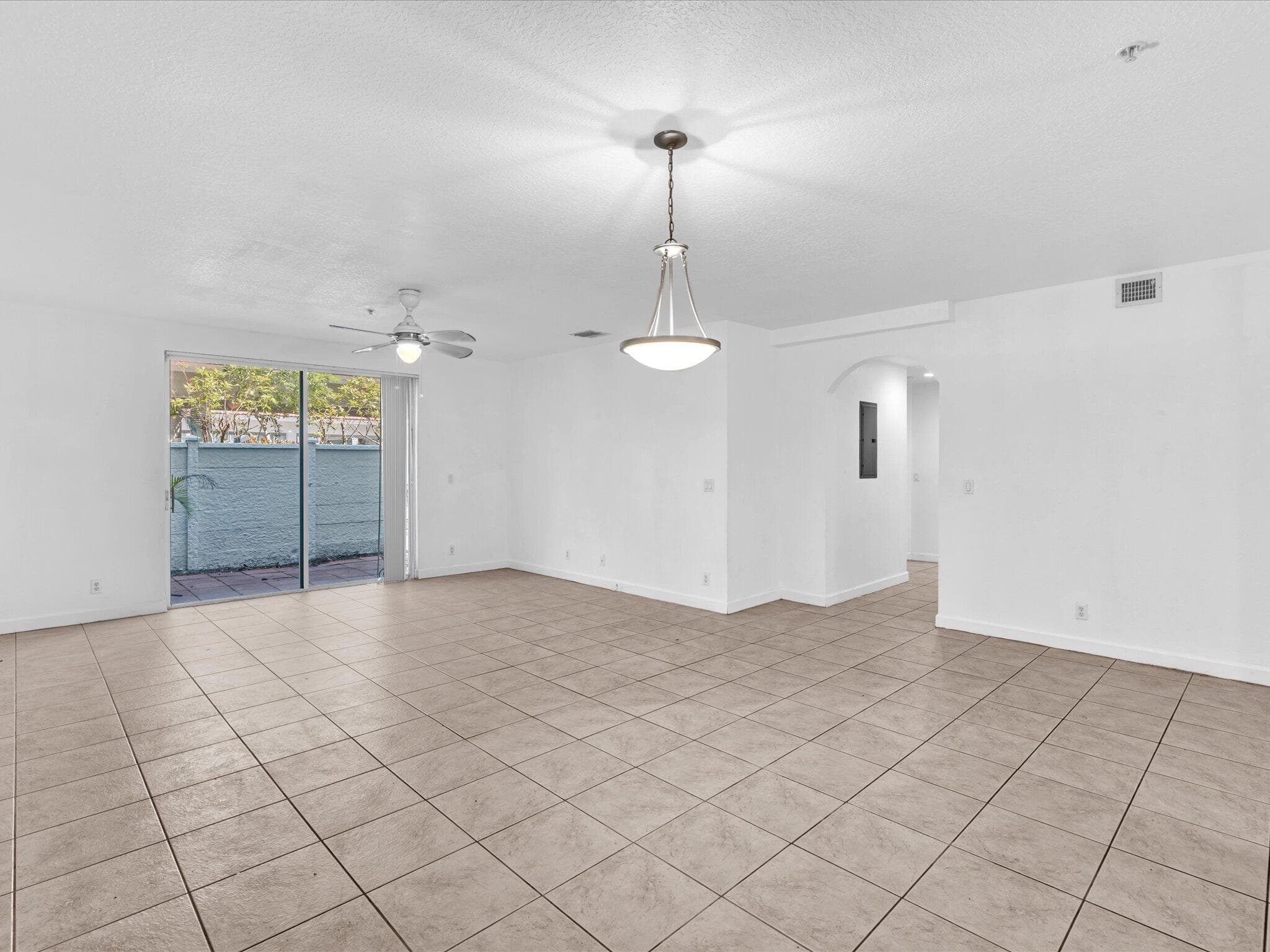 513 Bayfront Drive, Boynton Beach, FL 33435 — photo 21 of 56