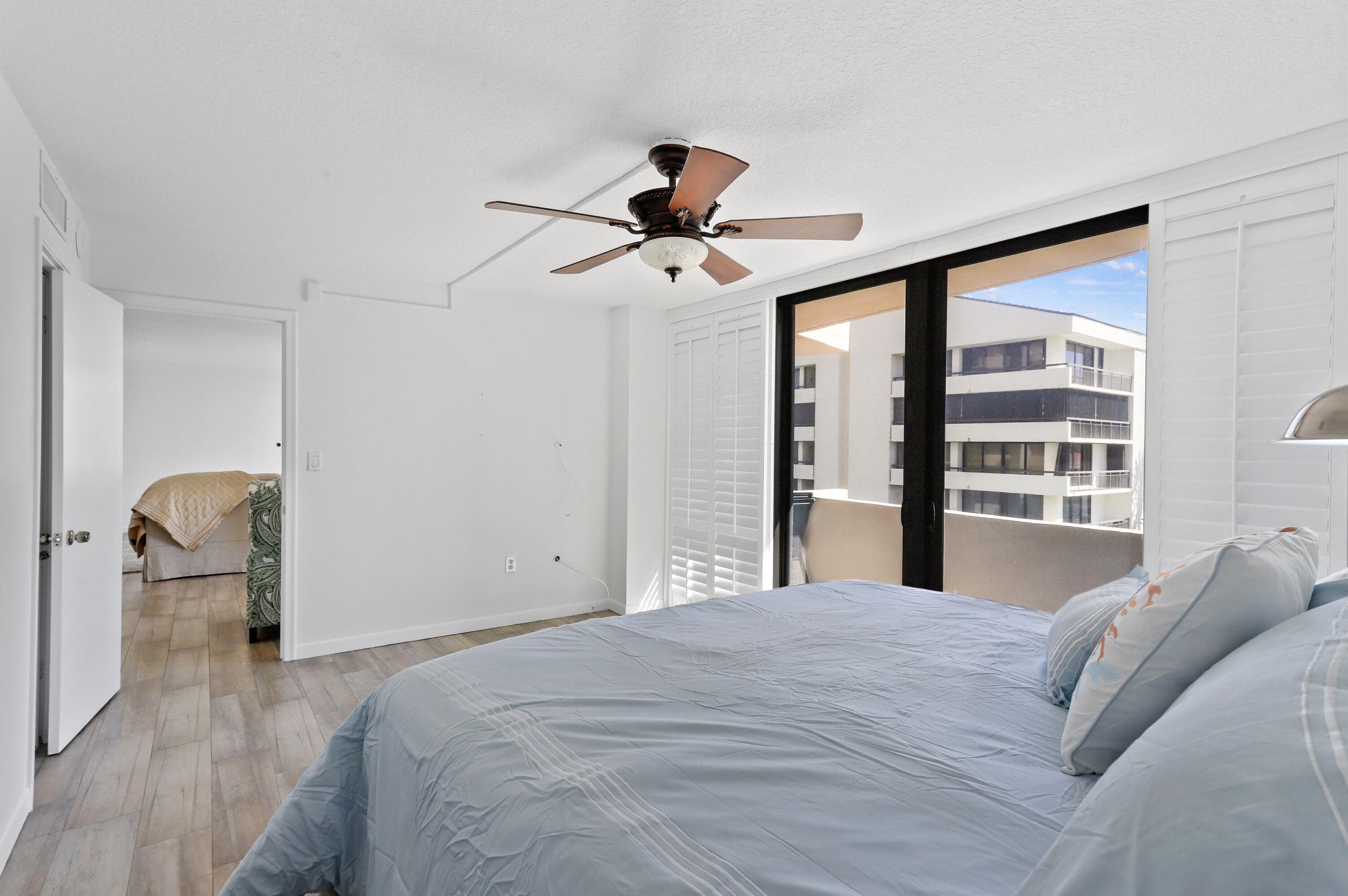 4200 N Ocean Drive 1, Riviera Beach, FL 33404 — photo 9 of 59