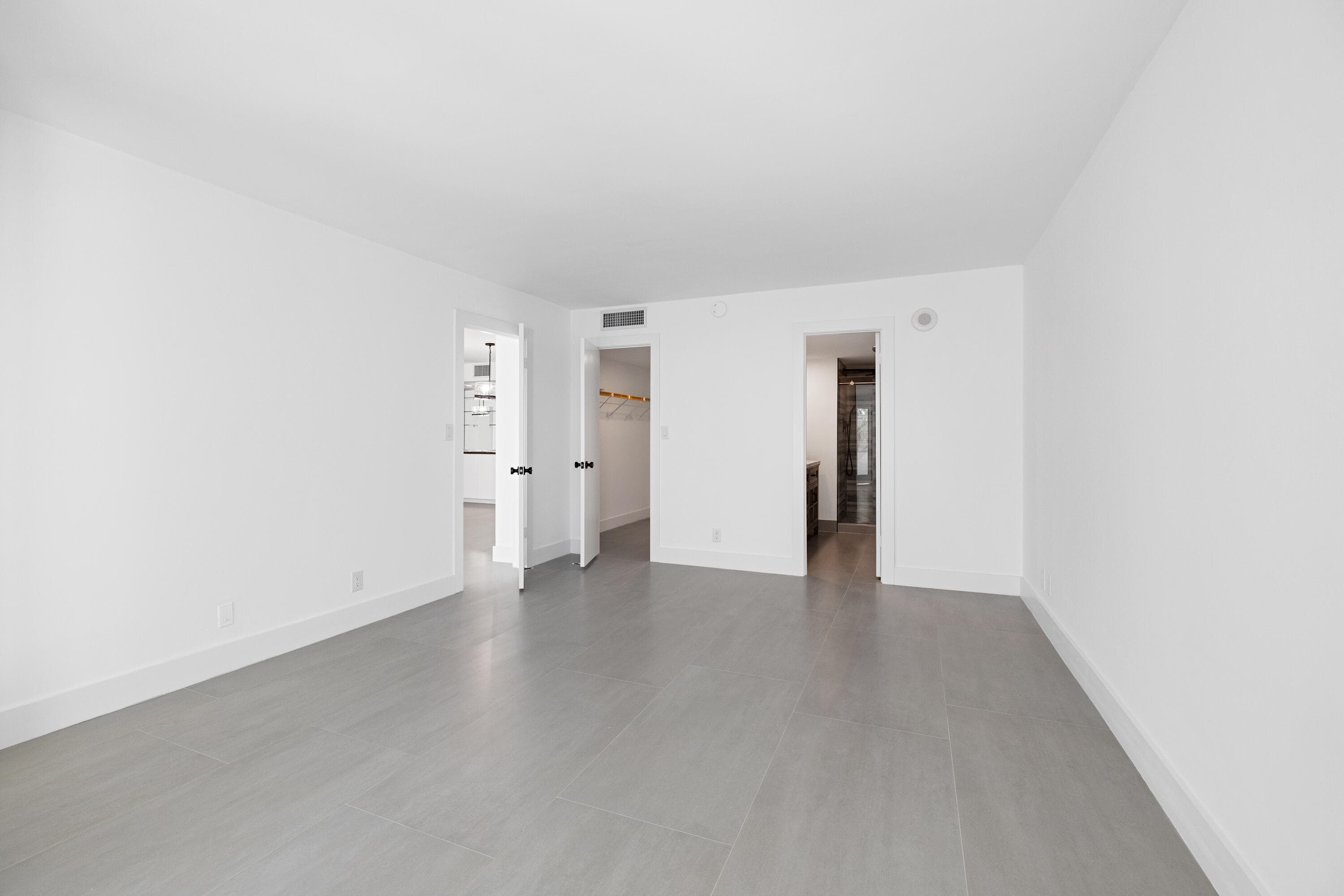 1360 S Ocean Boulevard 403, Pompano Beach, FL 33062 — photo 17 of 37
