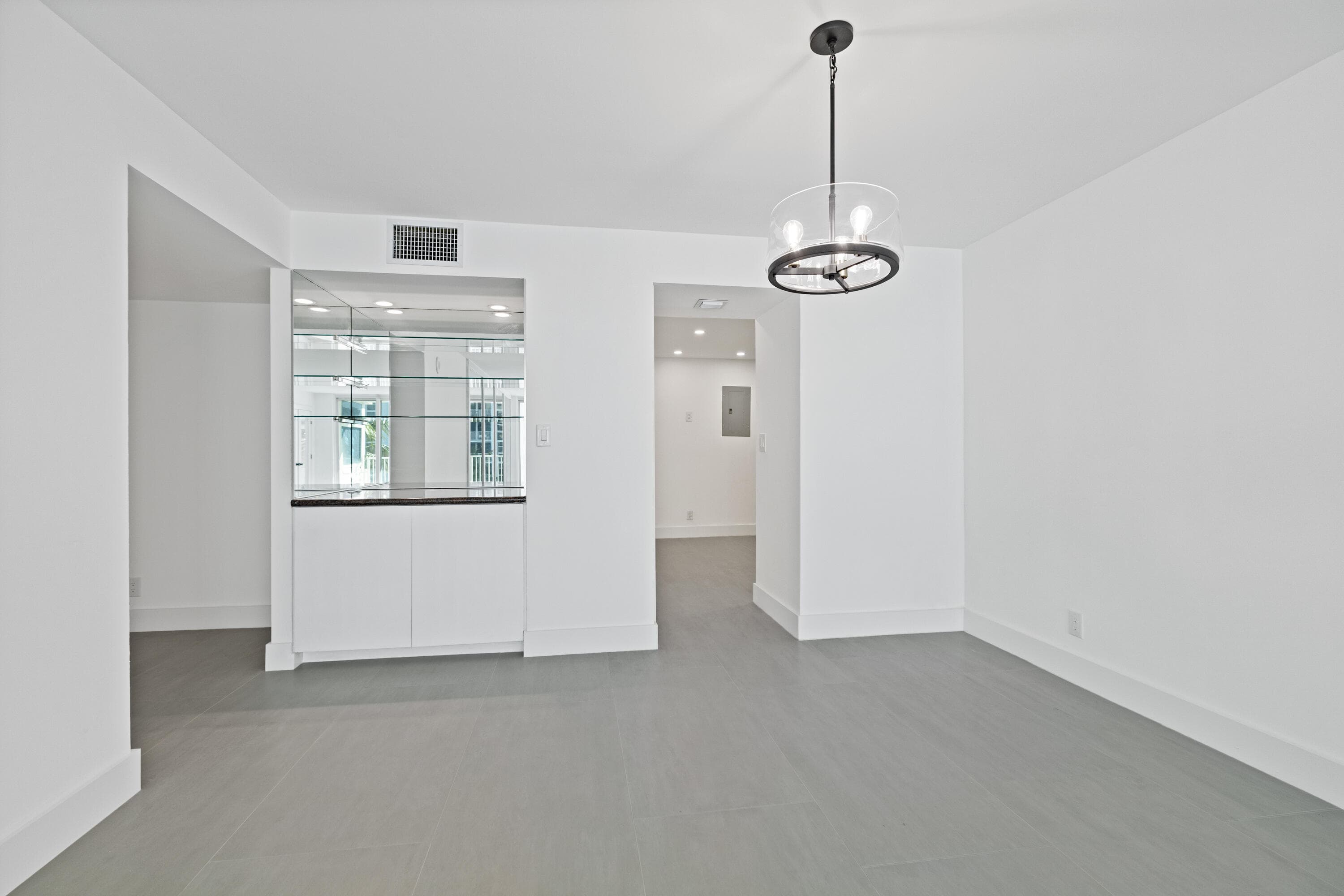 1360 S Ocean Boulevard 403, Pompano Beach, FL 33062 — photo 31 of 37