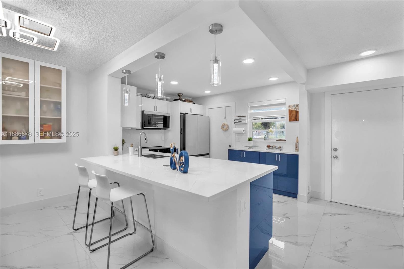 205 SE 11th Terrace 101, Dania Beach, FL 33004 — photo 4 of 43