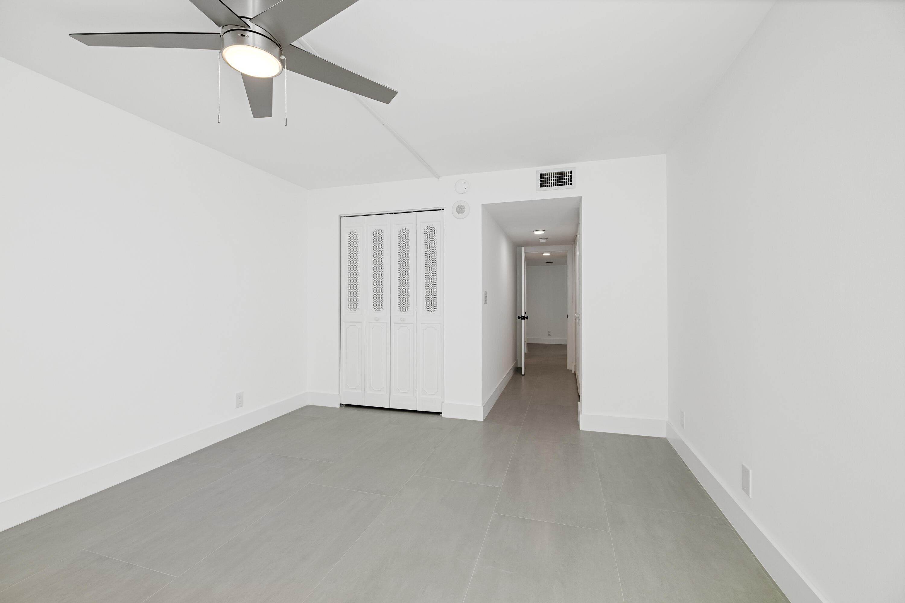 1360 S Ocean Boulevard 403, Pompano Beach, FL 33062 — photo 34 of 37