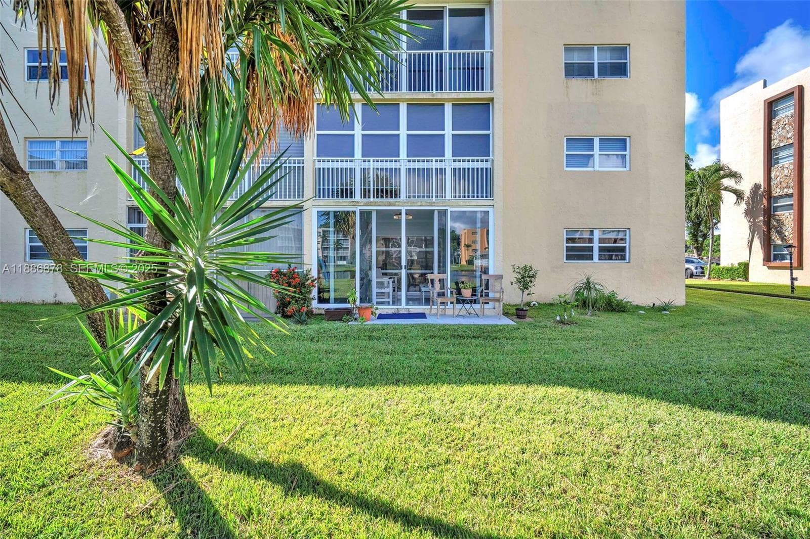 205 SE 11th Terrace 101, Dania Beach, FL 33004 — photo 32 of 43