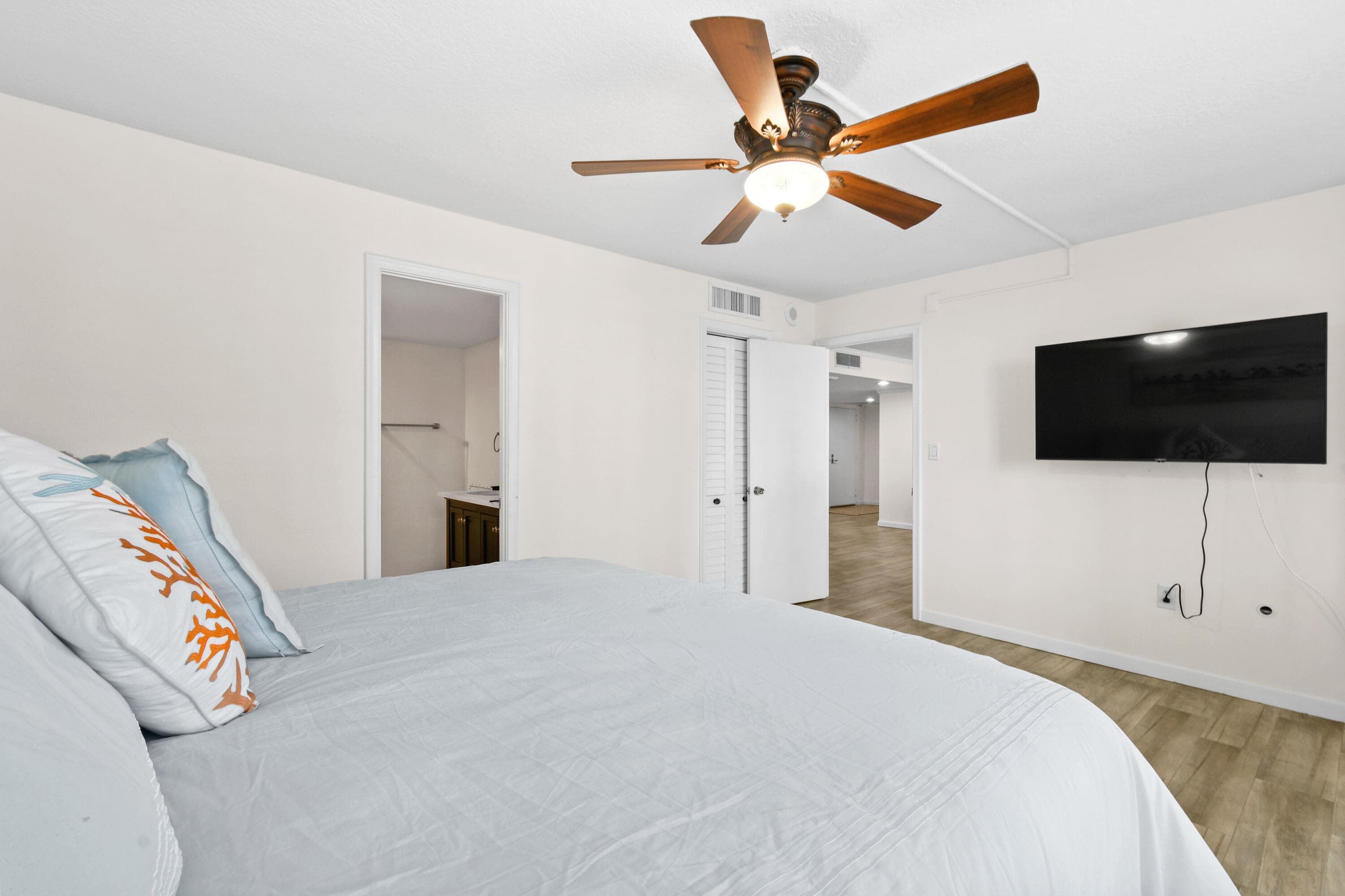 4200 N Ocean Drive 1, Riviera Beach, FL 33404 — photo 53 of 59