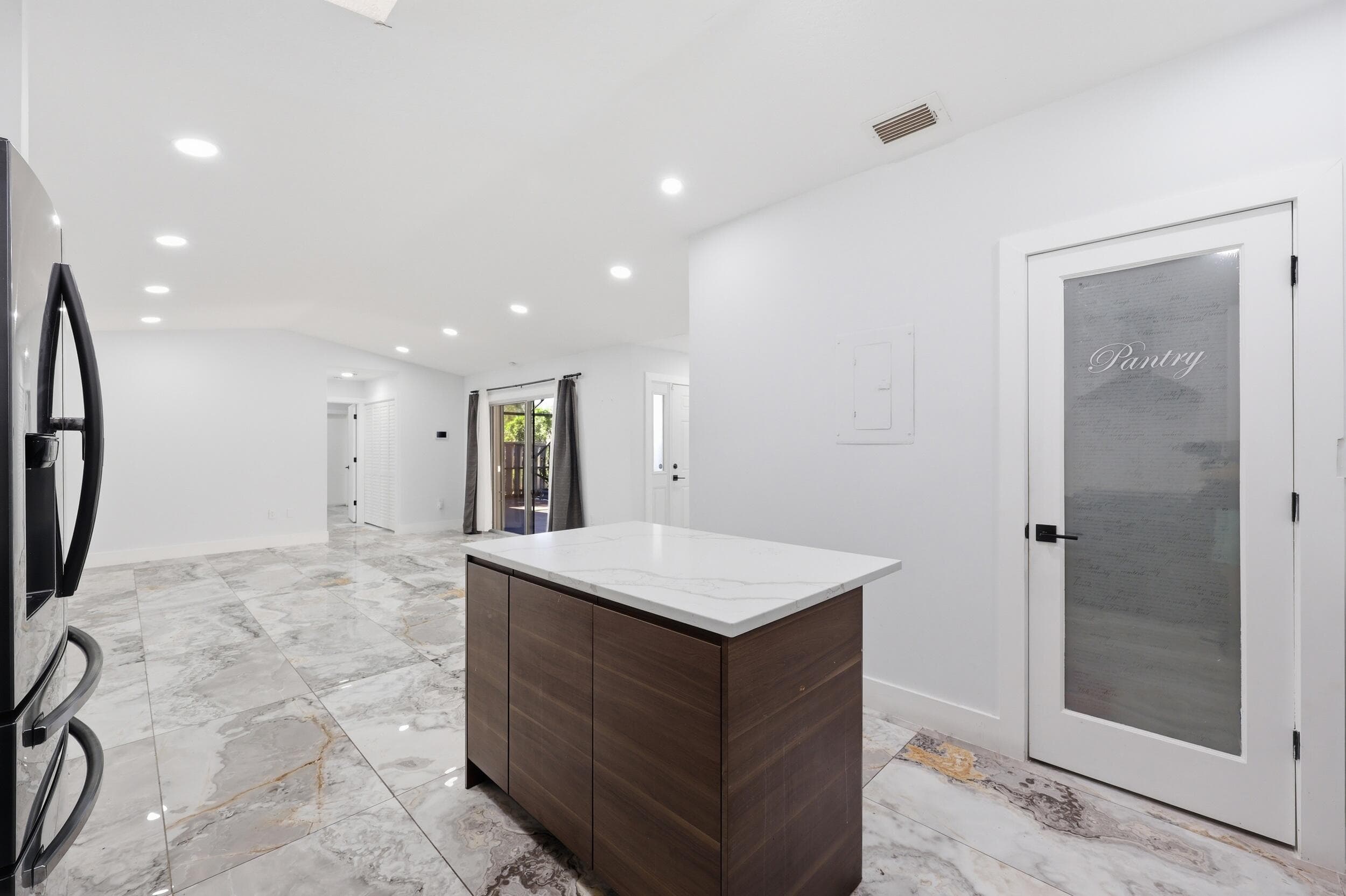 1701 Mariners Cove, Fort Pierce, FL 34950 — photo 11 of 34