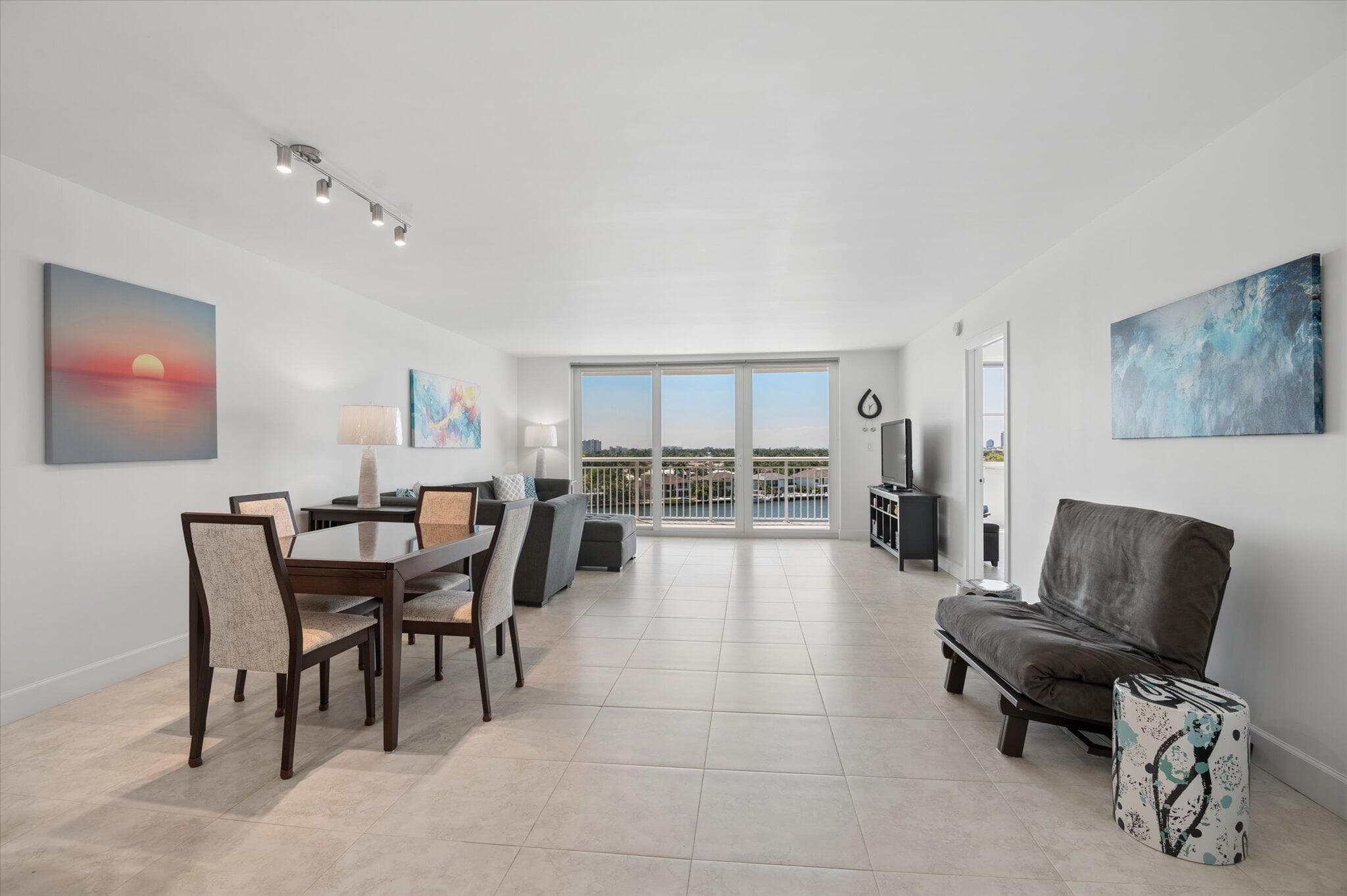 511 Bayshore Drive 802, Fort Lauderdale, FL 33304 — photo 5 of 30