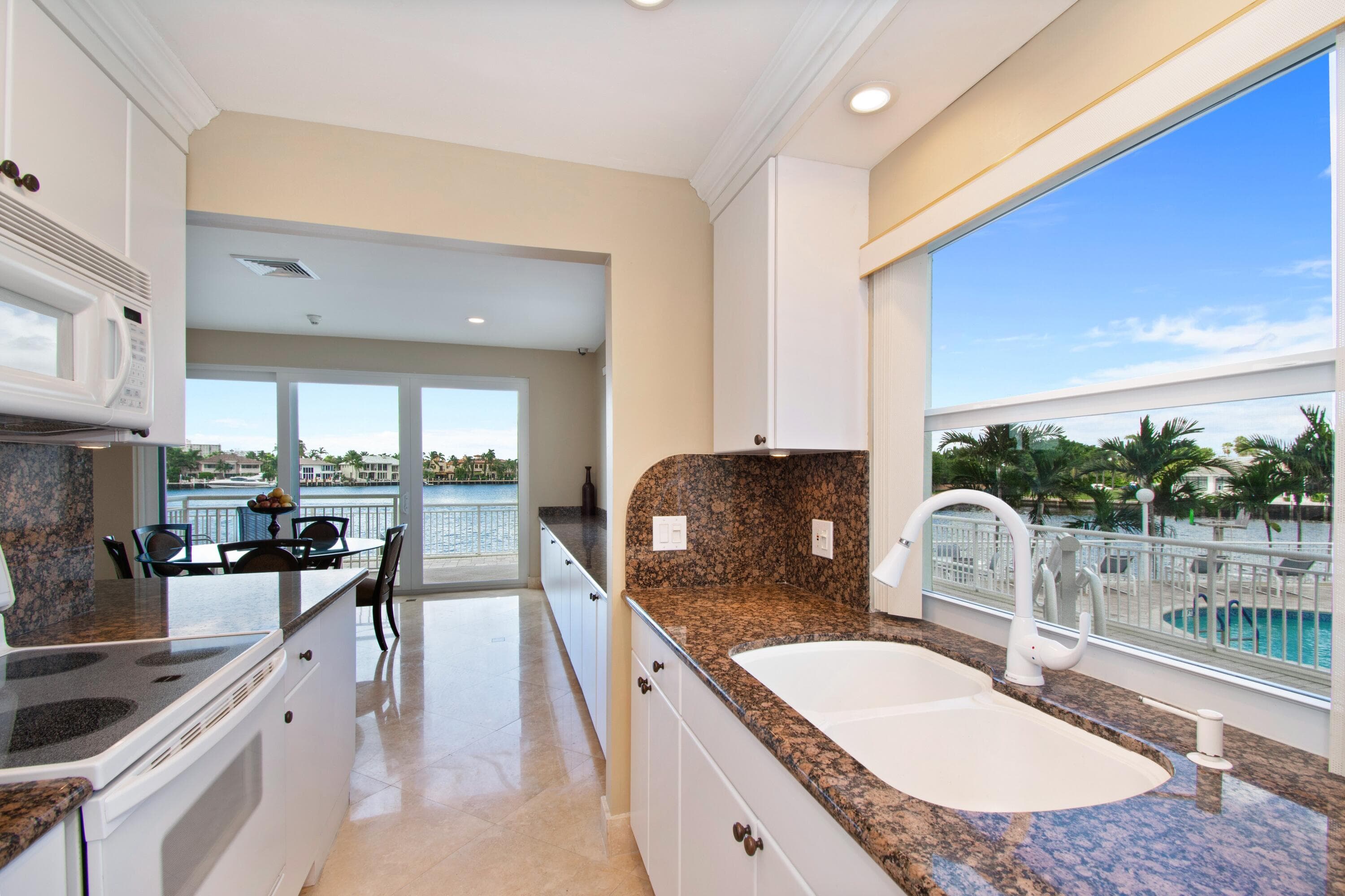 511 Bayshore Drive 802, Fort Lauderdale, FL 33304 — photo 24 of 30
