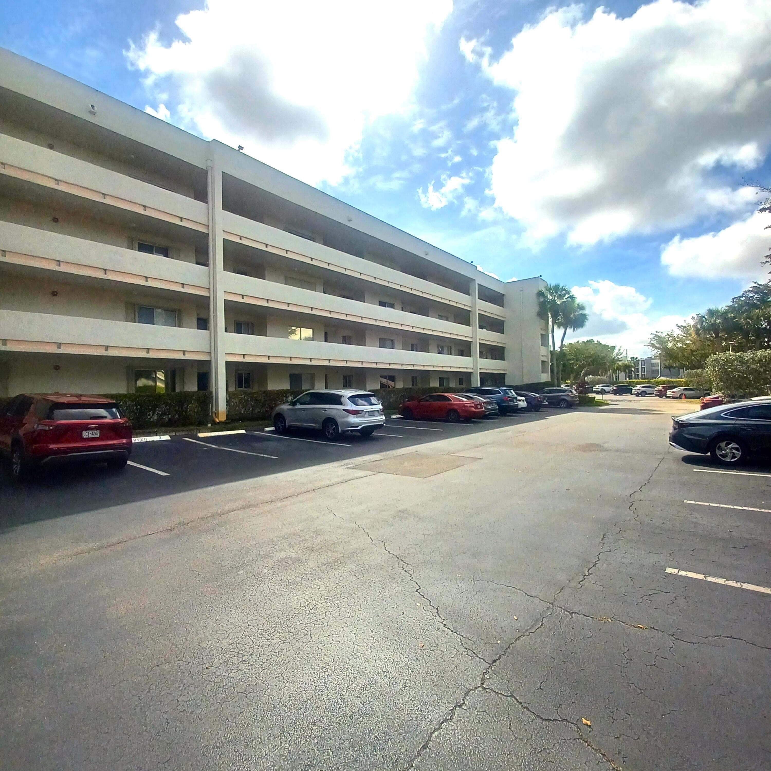 3186 Via Poinciana 311, Greenacres, FL 33467 — photo 8 of 9