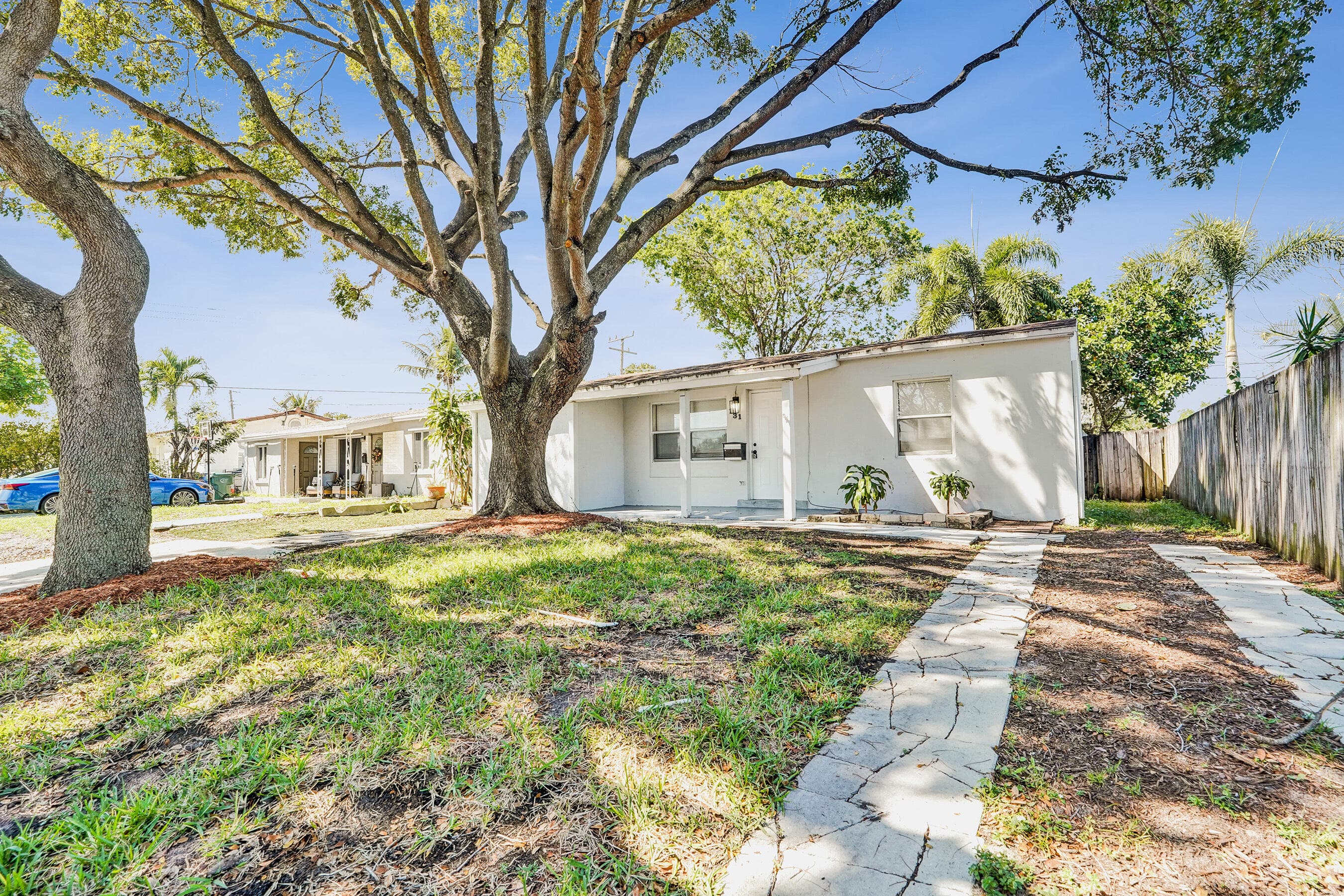 131 NE 51st Street, Oakland Park, FL 33334 — photo 2 of 24
