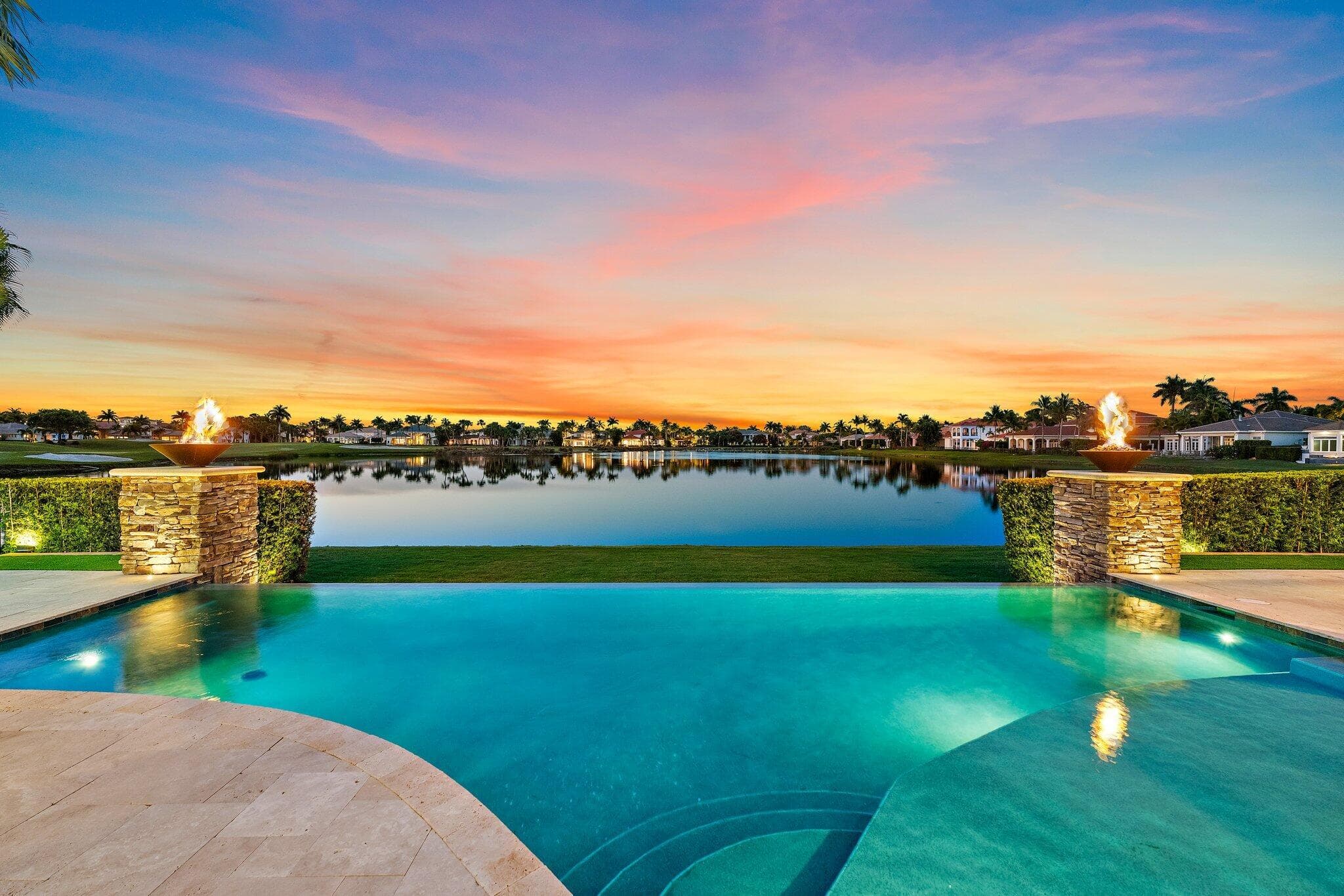 636 Hermitage Circle, Palm Beach Gardens, FL 33410 — photo 9 of 78