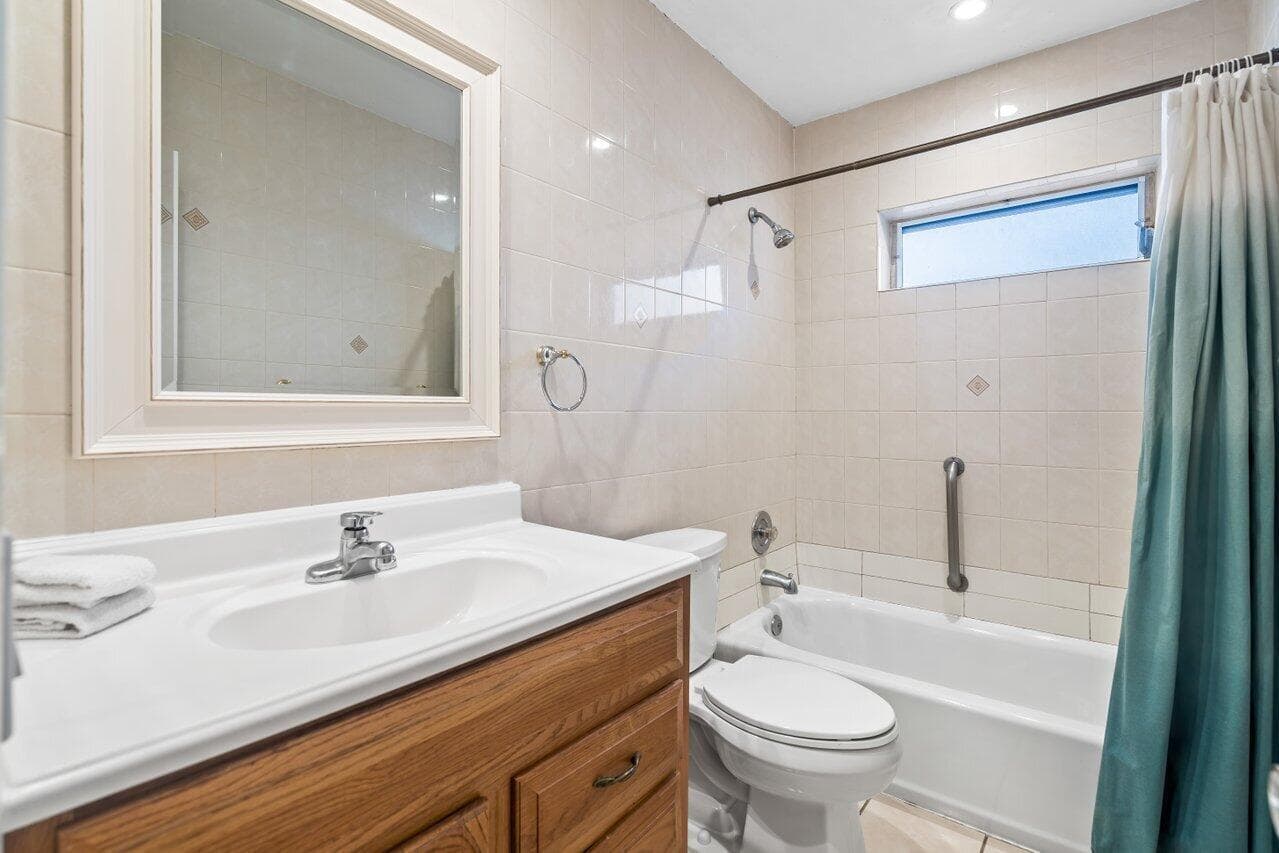 262 SE 9th Avenue 1-4, Deerfield Beach, FL 33441 — photo 30 of 50