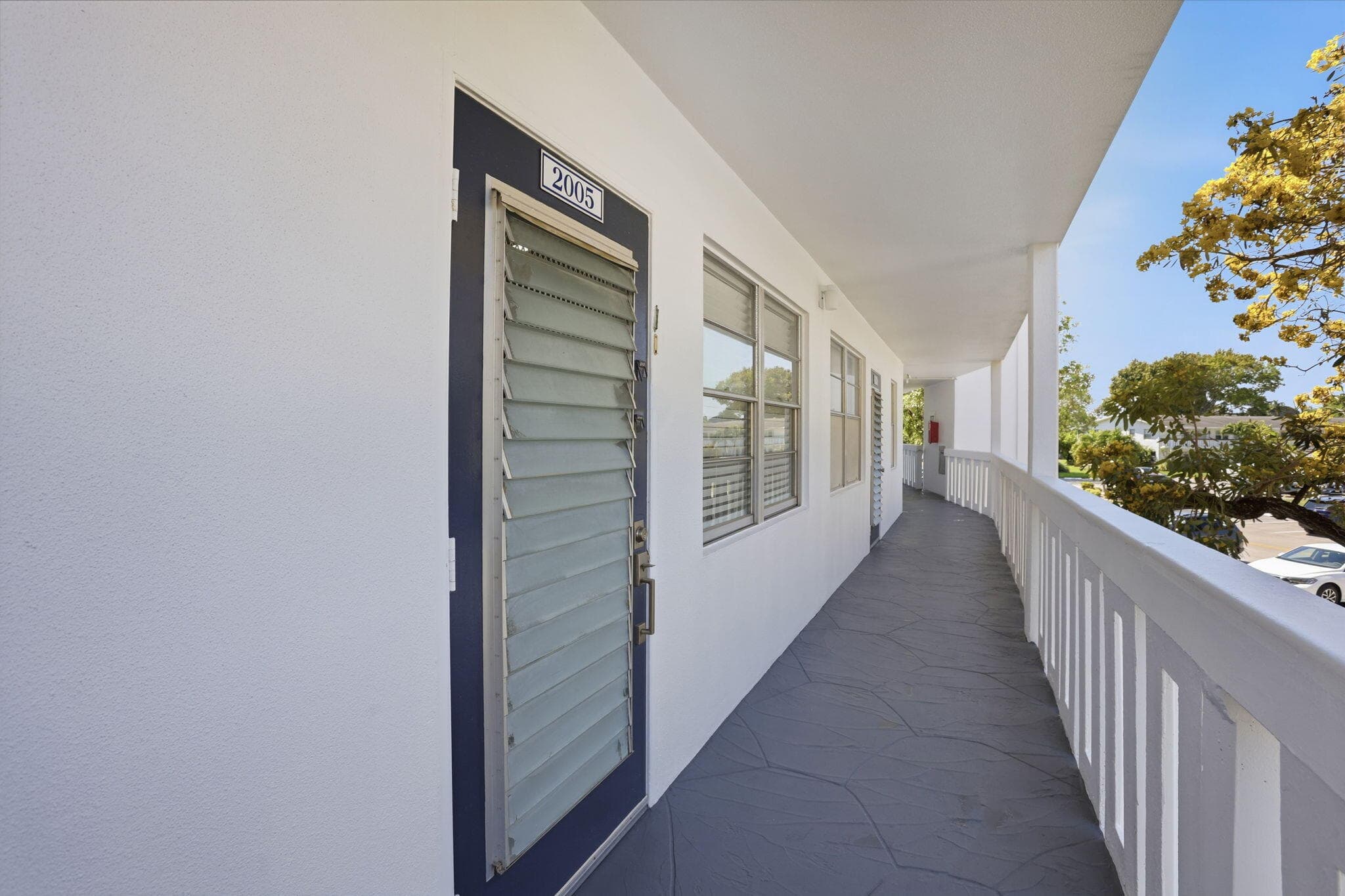 2005 Newport G, Deerfield Beach, FL 33442 — photo 1 of 34