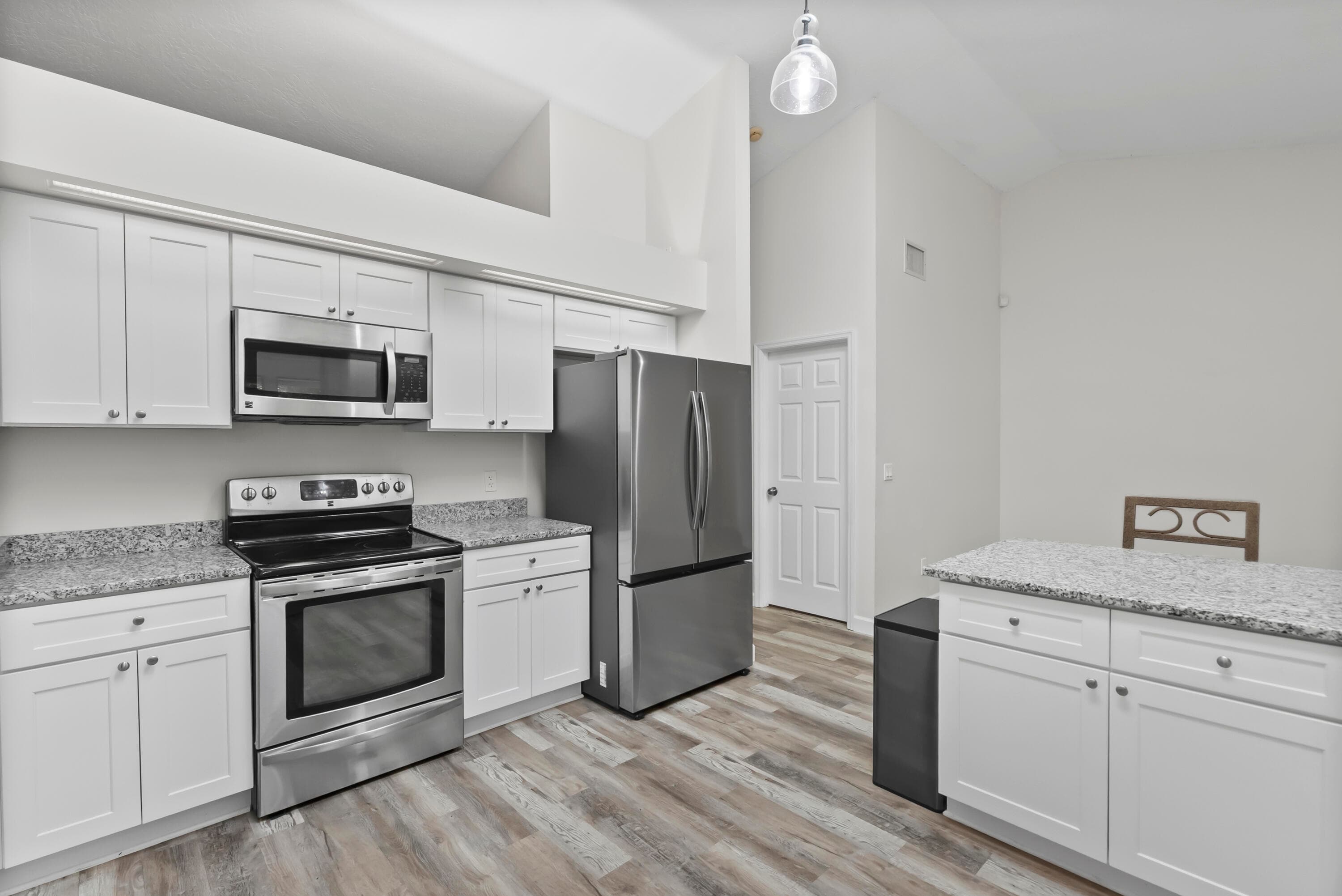 435 61st Avenue, Vero Beach, FL 32968 — photo 12 of 46