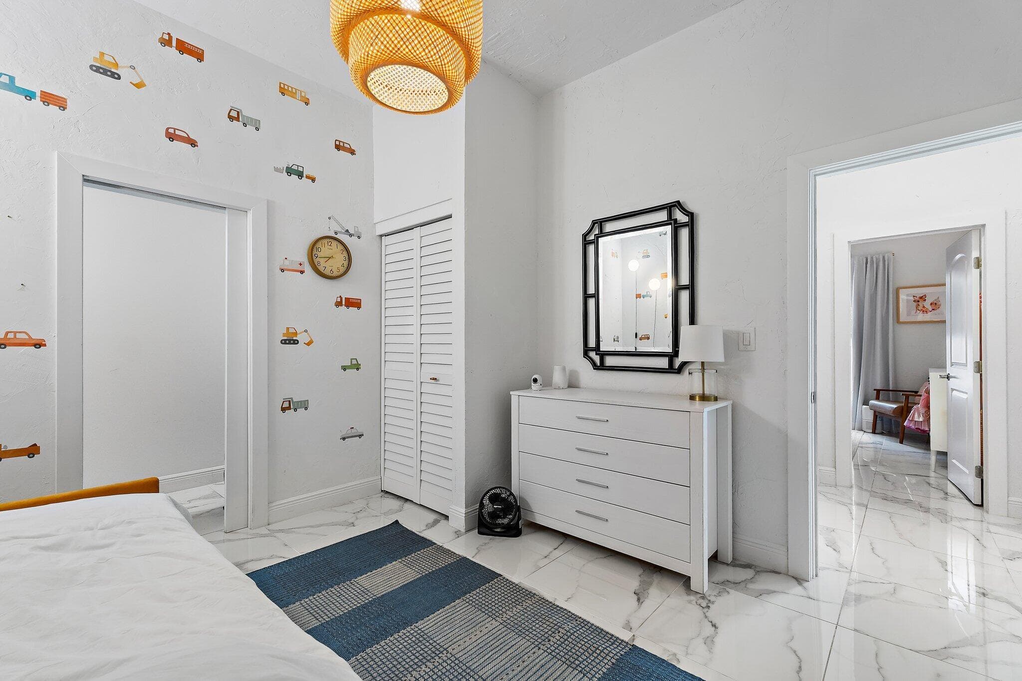 423 Avenida Alegre, West Palm Beach, FL 33405 — photo 23 of 35