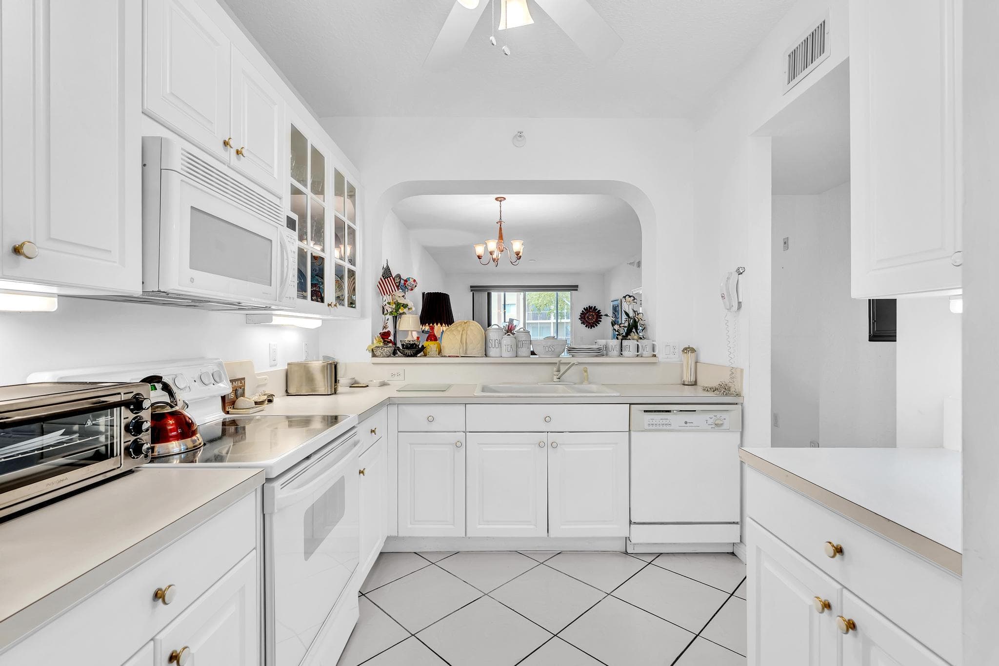 7623 Southampton Terrace 211, Tamarac, FL 33321 — photo 5 of 70