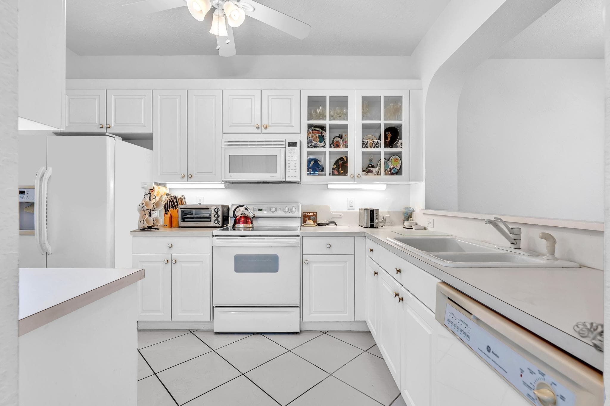 7623 Southampton Terrace 211, Tamarac, FL 33321 — photo 7 of 70
