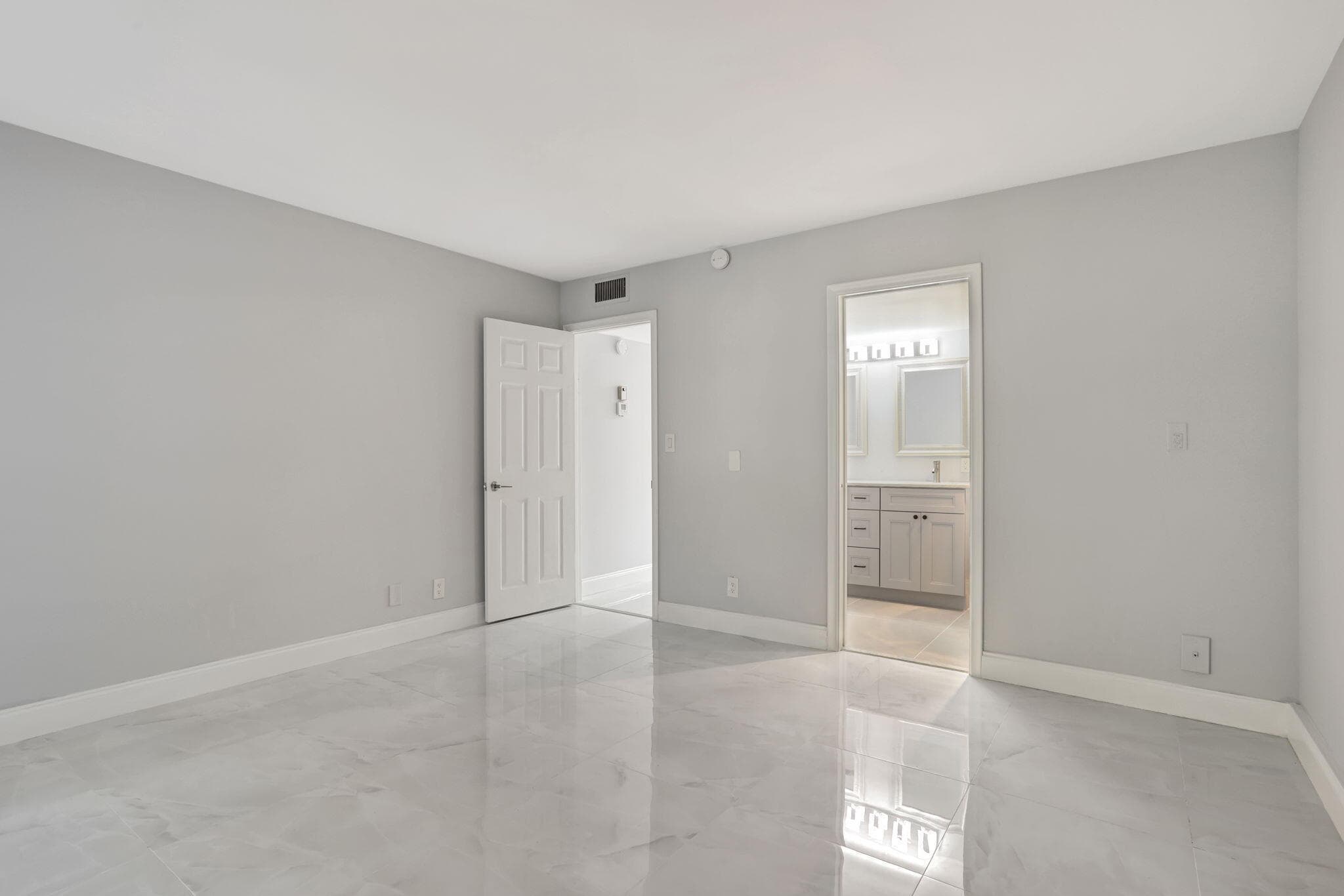 2202 Lucaya Bend G2, Coconut Creek, FL 33066 — photo 16 of 40