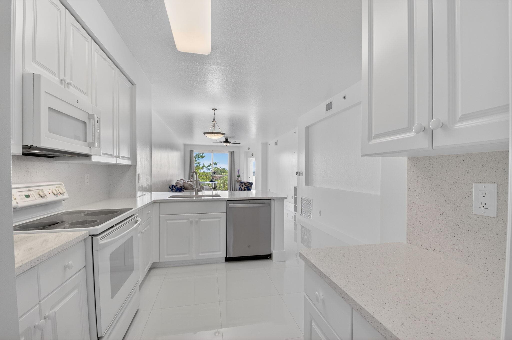 22703 Camino Del Mar 63, Boca Raton, FL 33433 — photo 7 of 40