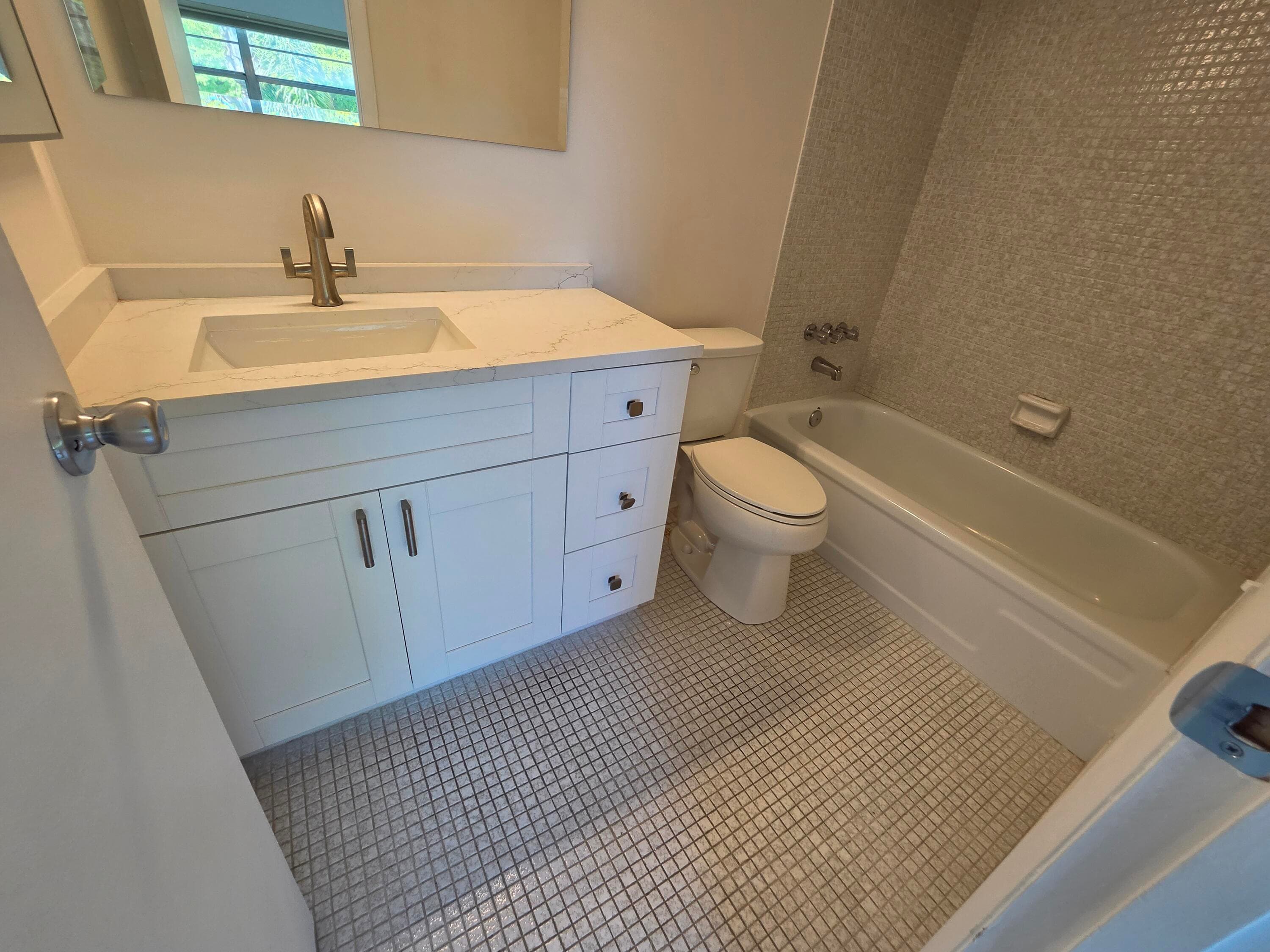 3400 NW 48th Avenue, Lauderdale Lakes, FL 33319 — photo 14 of 31