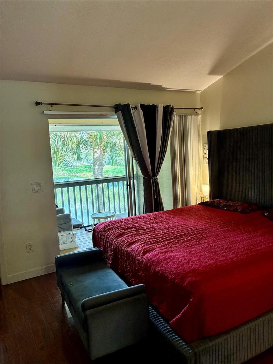 2058 Champions Way 2058, North Lauderdale, FL 33068 — photo 12 of 29
