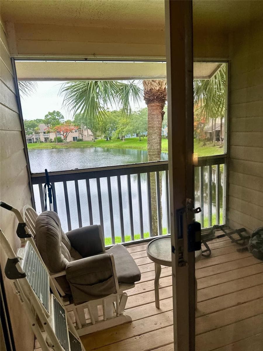 2058 Champions Way 2058, North Lauderdale, FL 33068 — photo 17 of 29
