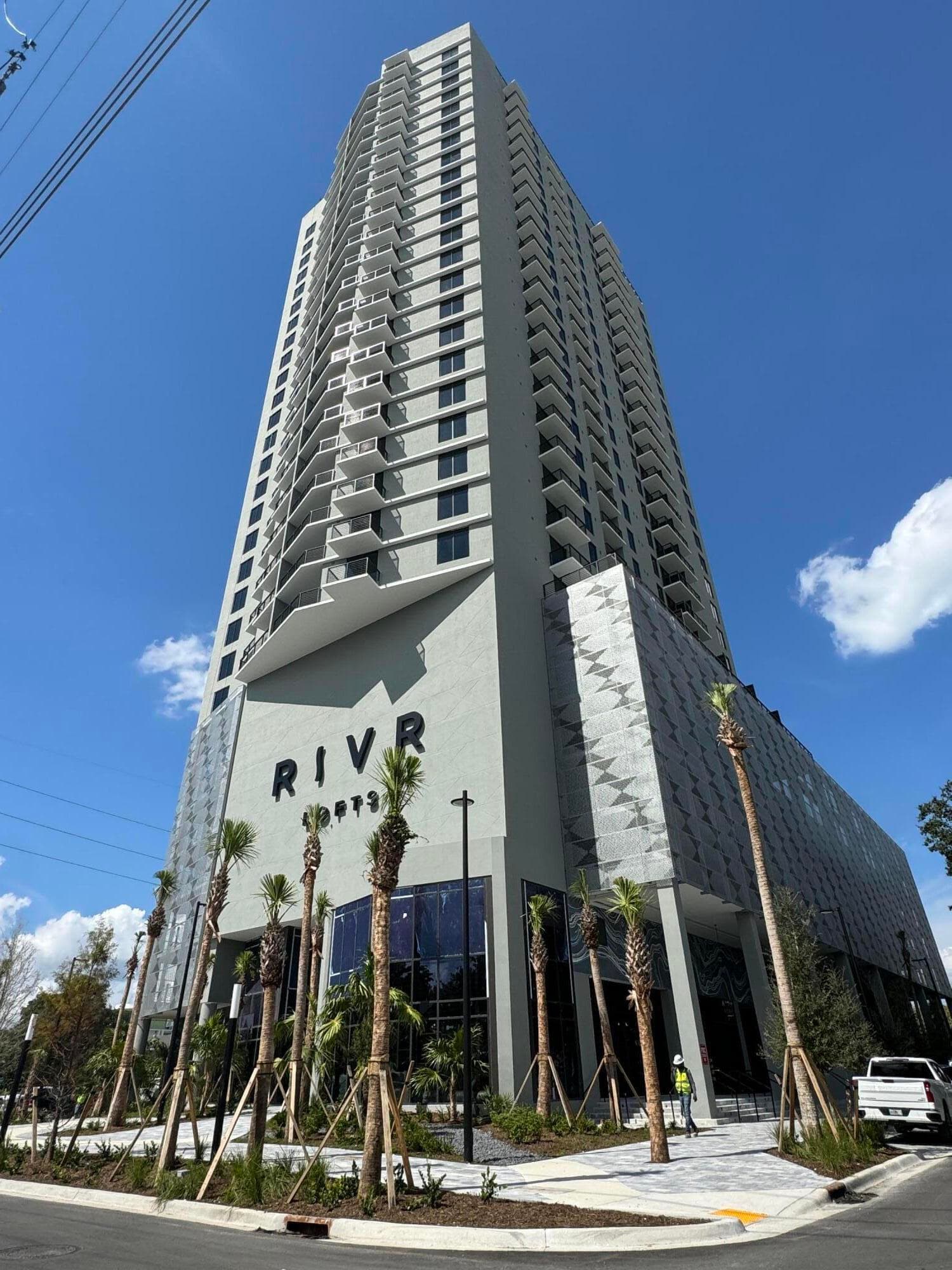 307 SW 5th Street, Fort Lauderdale, FL 33315 — photo 1 of 19