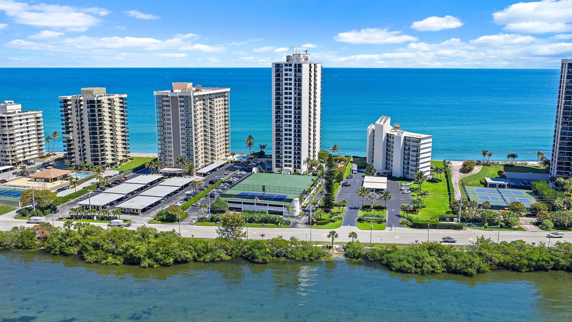 5420 N Ocean Drive Ph2, Riviera Beach, FL 33404 — photo 24 of 34