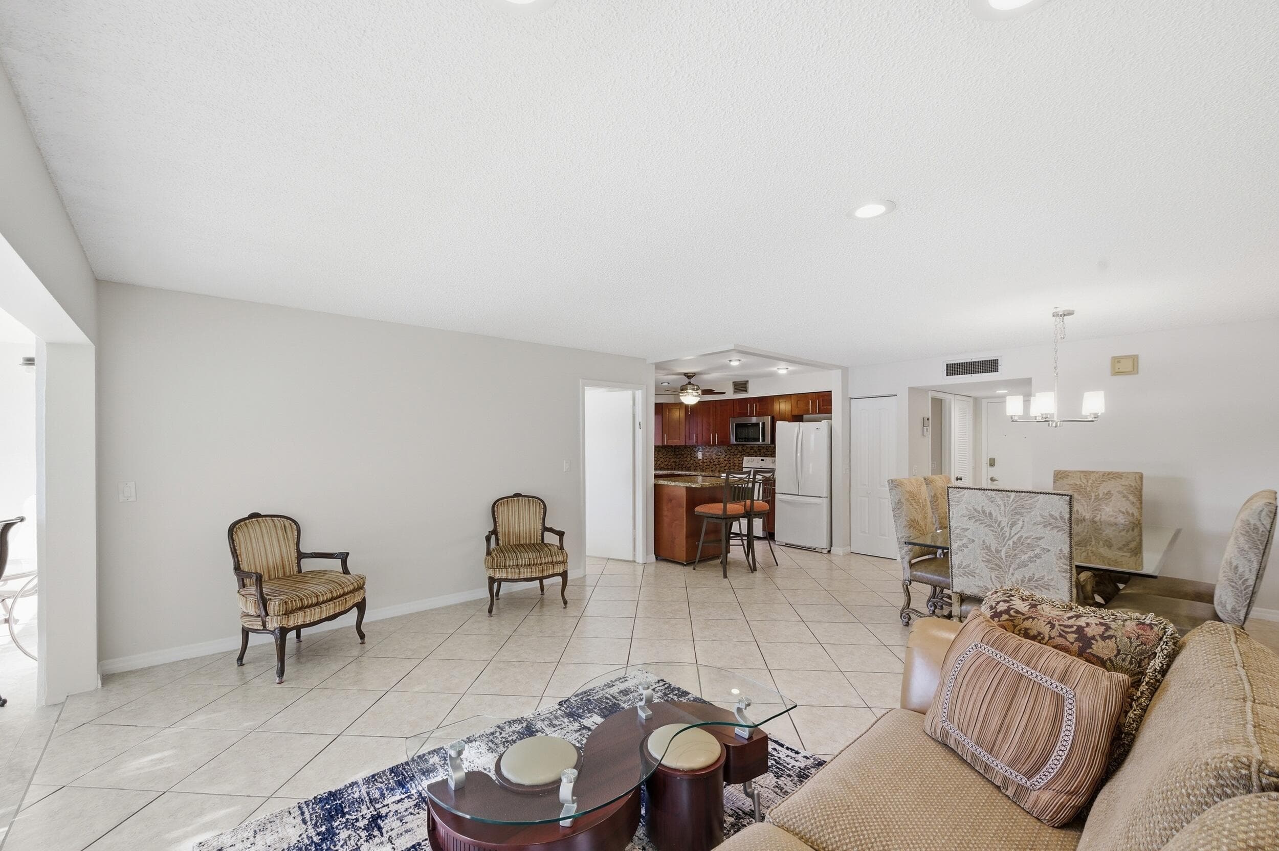 129 Piedmont C, Delray Beach, FL 33484 — photo 7 of 52
