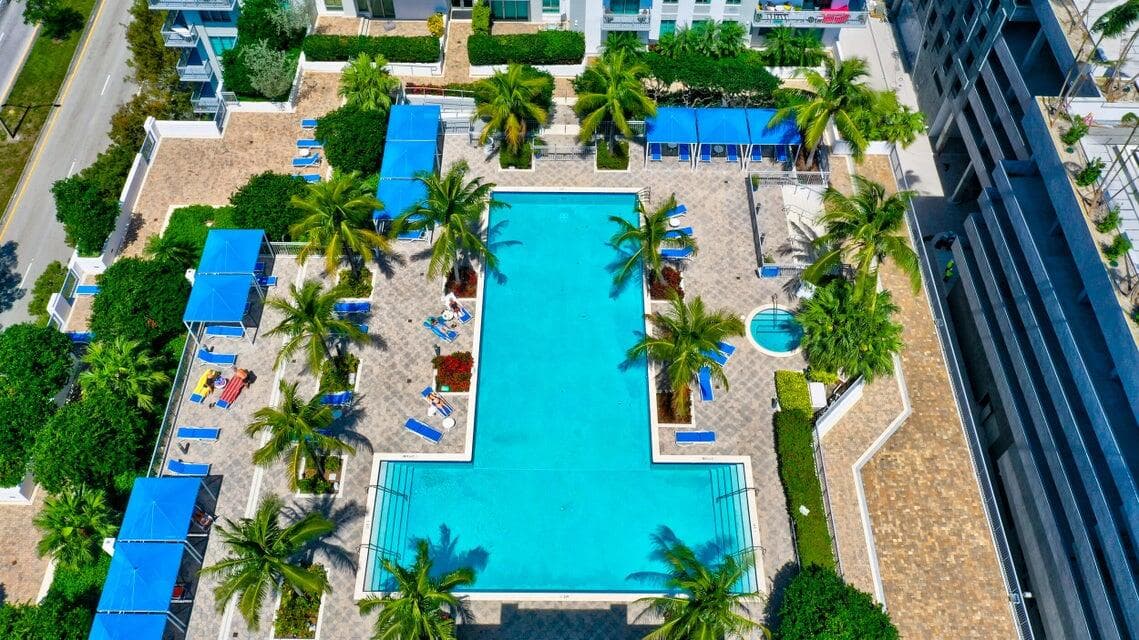 300 S Australian Avenue 1215, West Palm Beach, FL 33401 — photo 4 of 38