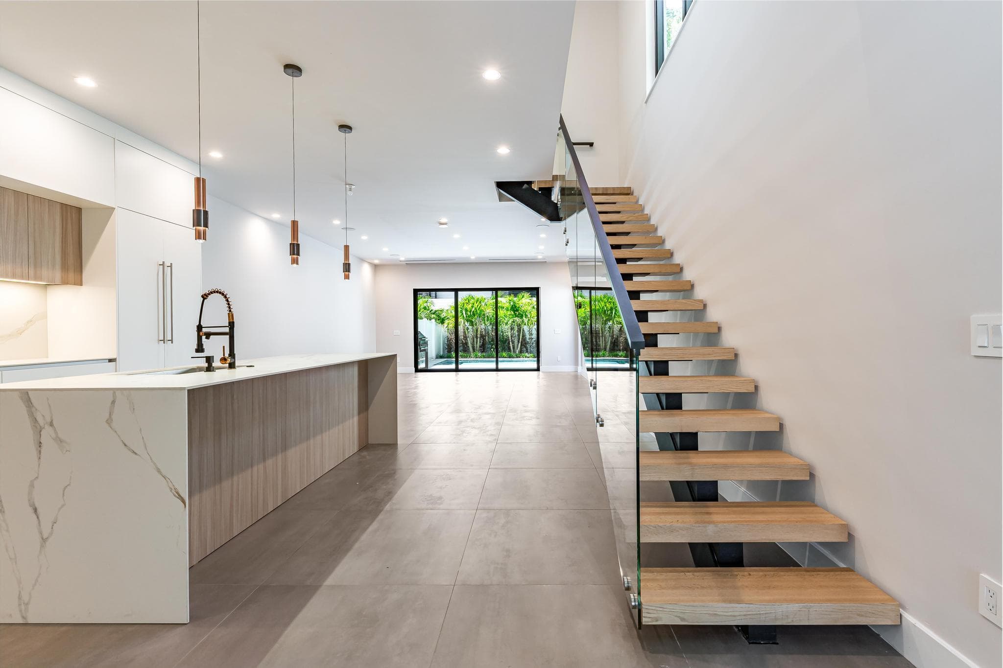 919 NE 17th Terrace A, Fort Lauderdale, FL 33304 — photo 10 of 45