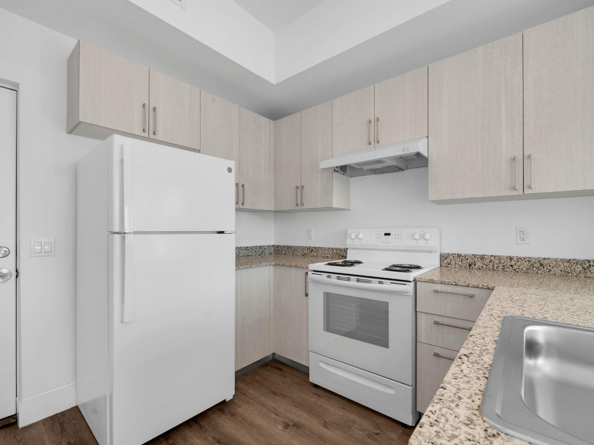 2130 NW 37th Street, Miami, FL 33142 — photo 10 of 23