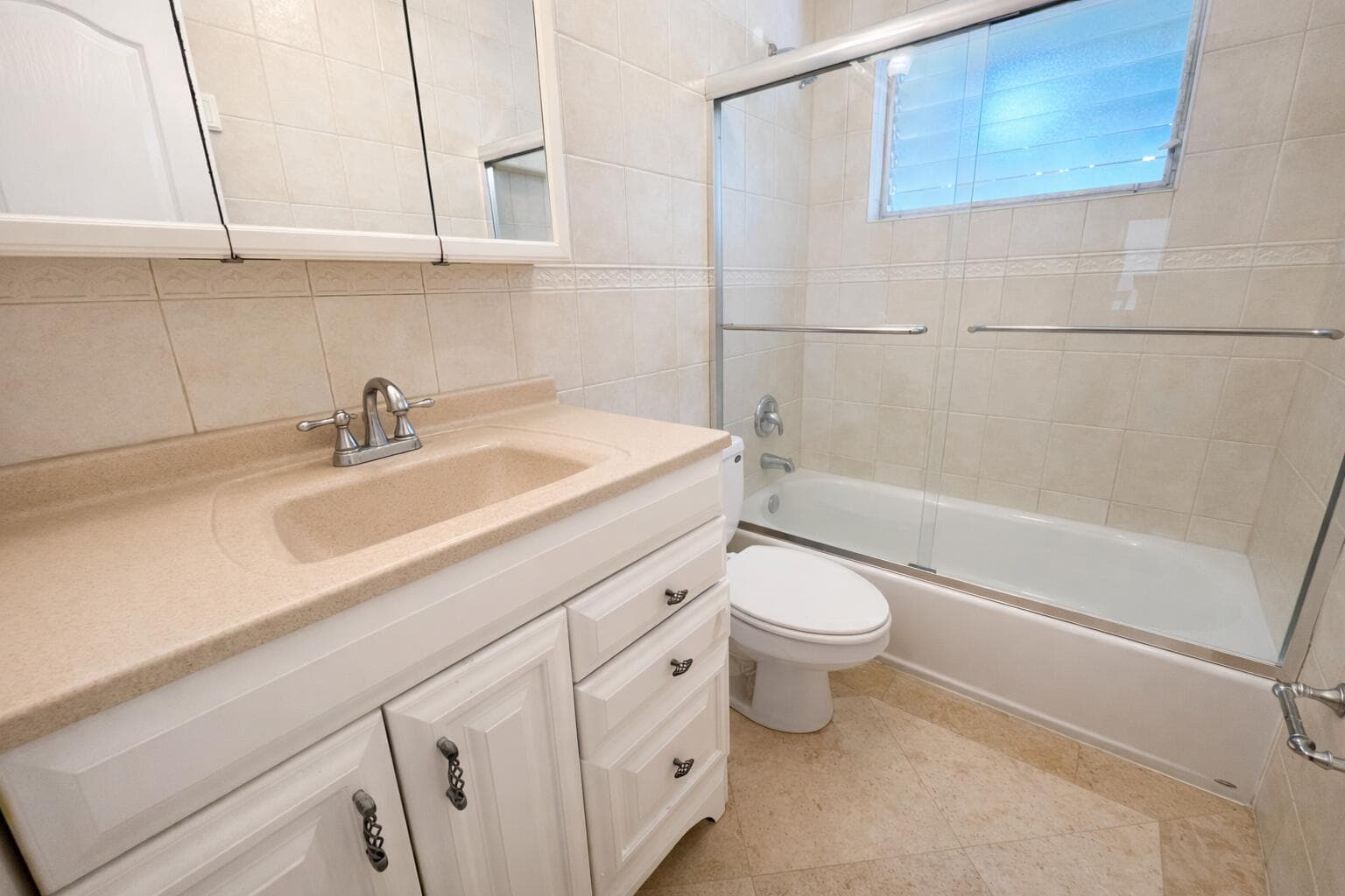 655 Meridian Avenue 24, Miami Beach, FL 33139 — photo 8 of 9