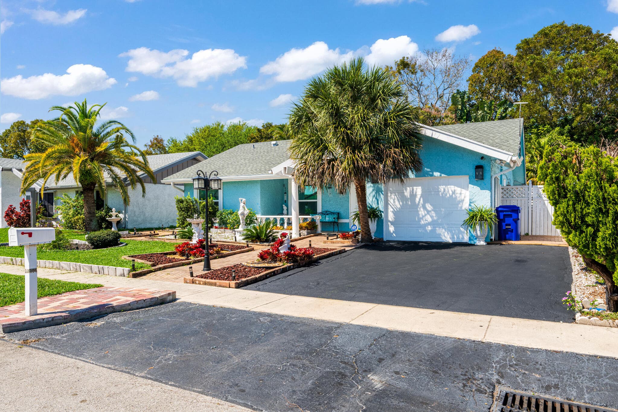 1340 SW 75th Avenue, North Lauderdale, FL 33068 — photo 2 of 27