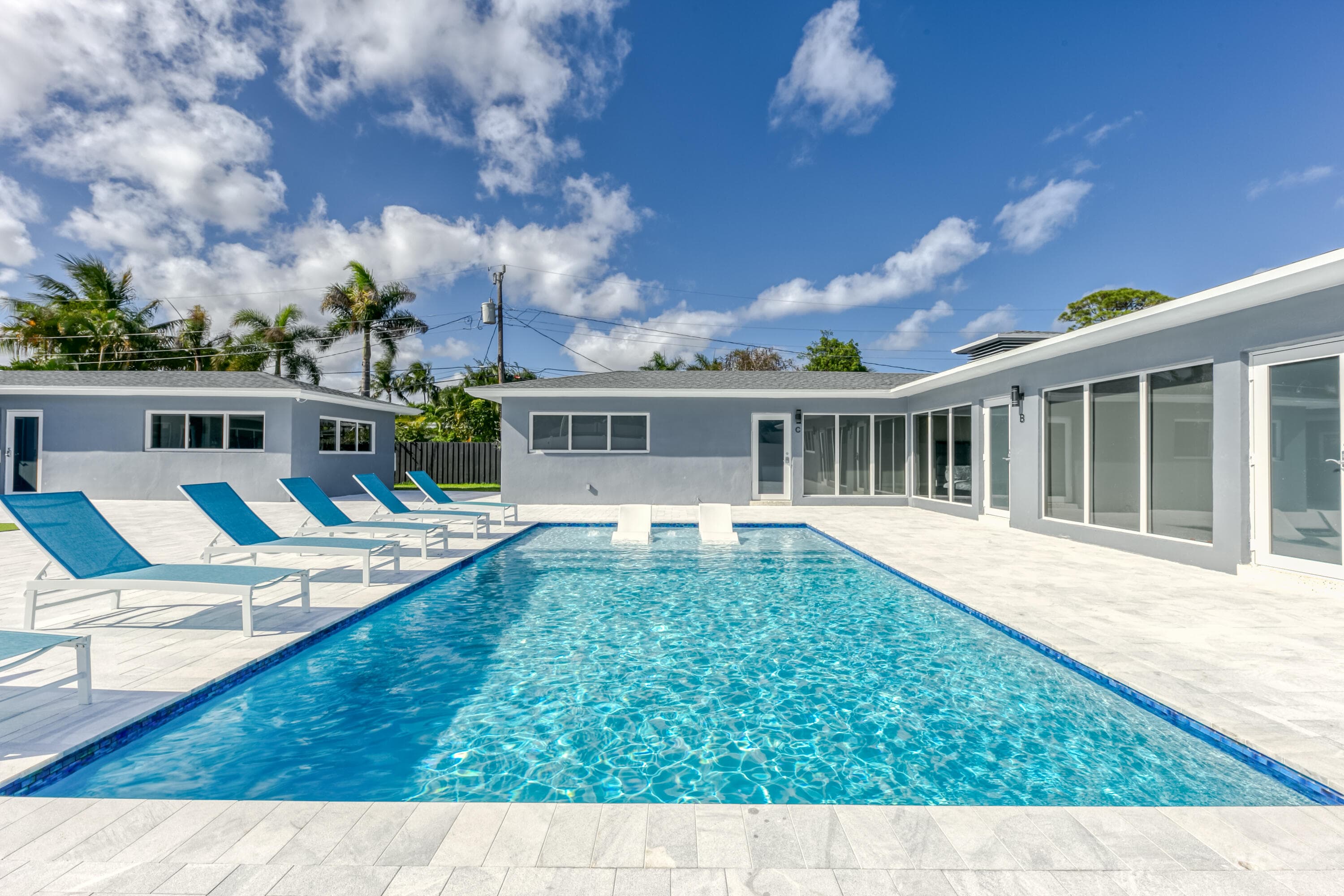 2009 NE 26th Street, Wilton Manors, FL 33305 — photo 19 of 63