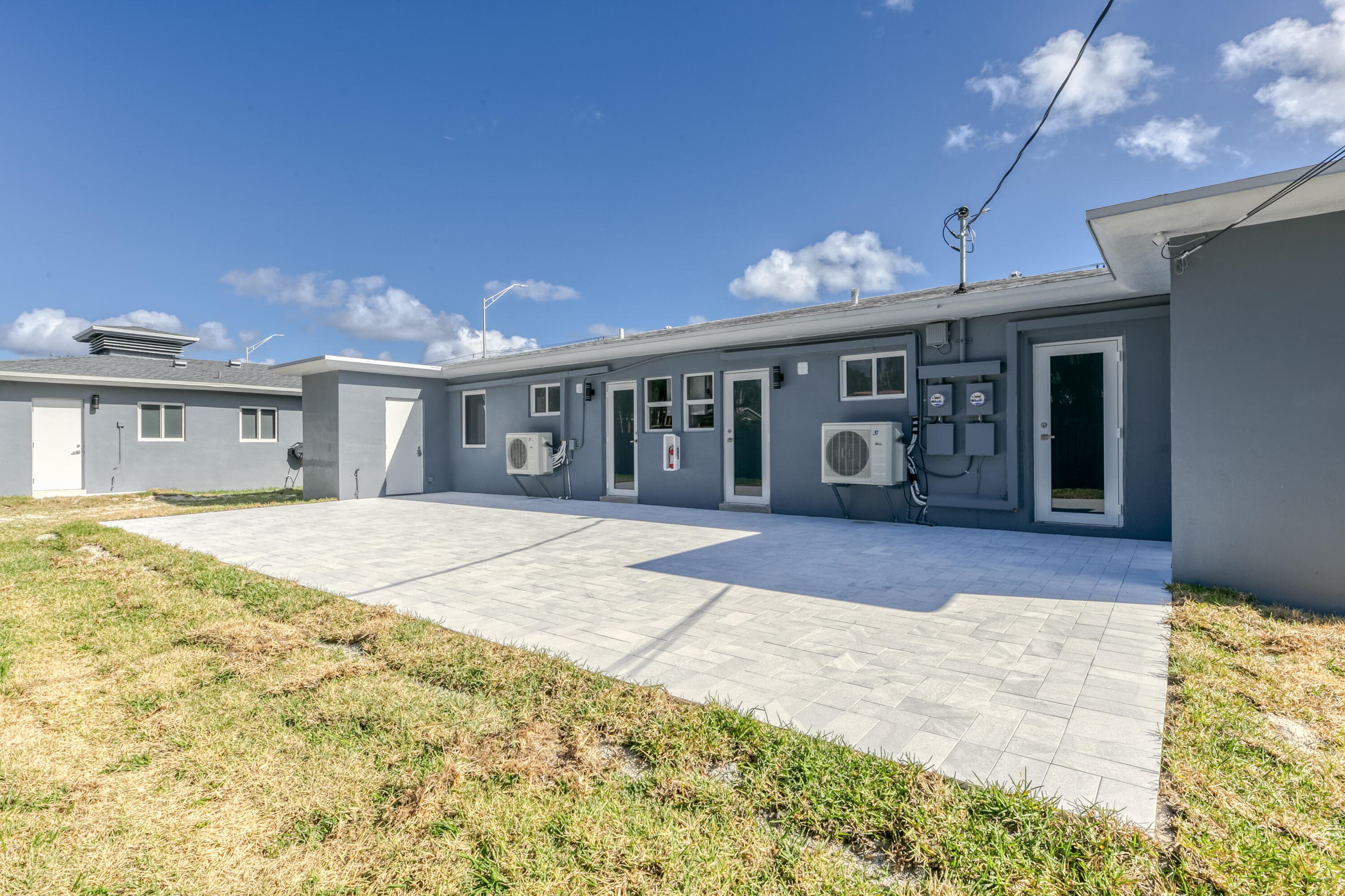 2009 NE 26th Street, Wilton Manors, FL 33305 — photo 16 of 63