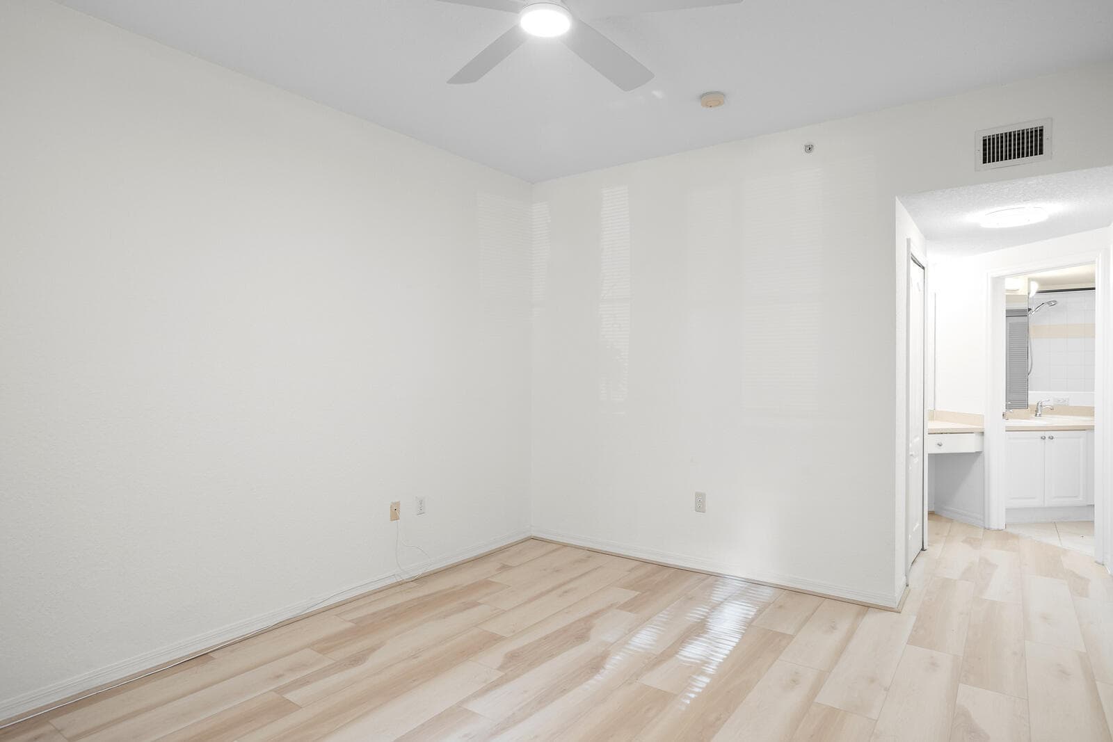 11012 Legacy Drive 104, Palm Beach Gardens, FL 33410 — photo 13 of 31