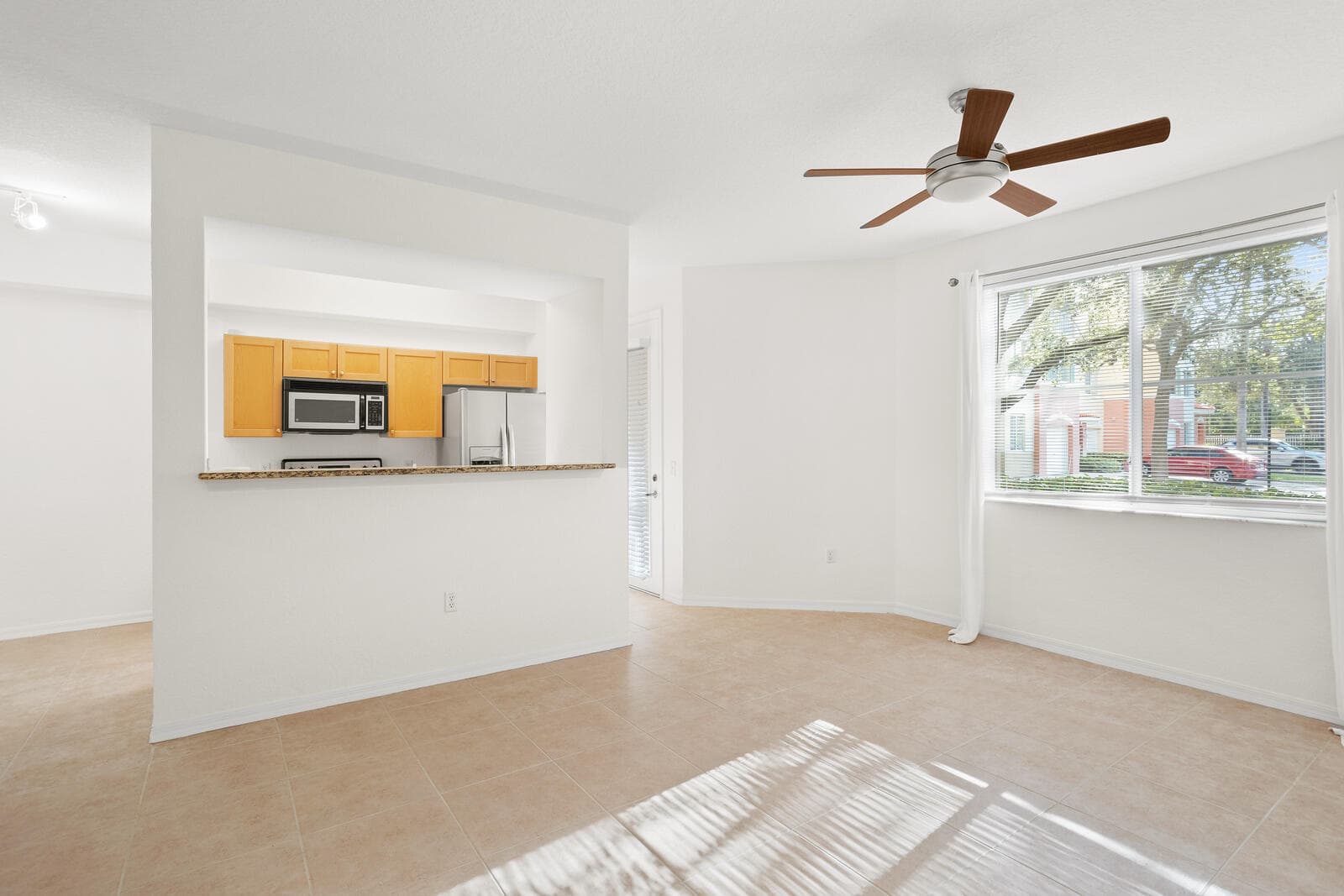 11012 Legacy Drive 104, Palm Beach Gardens, FL 33410 — photo 3 of 31