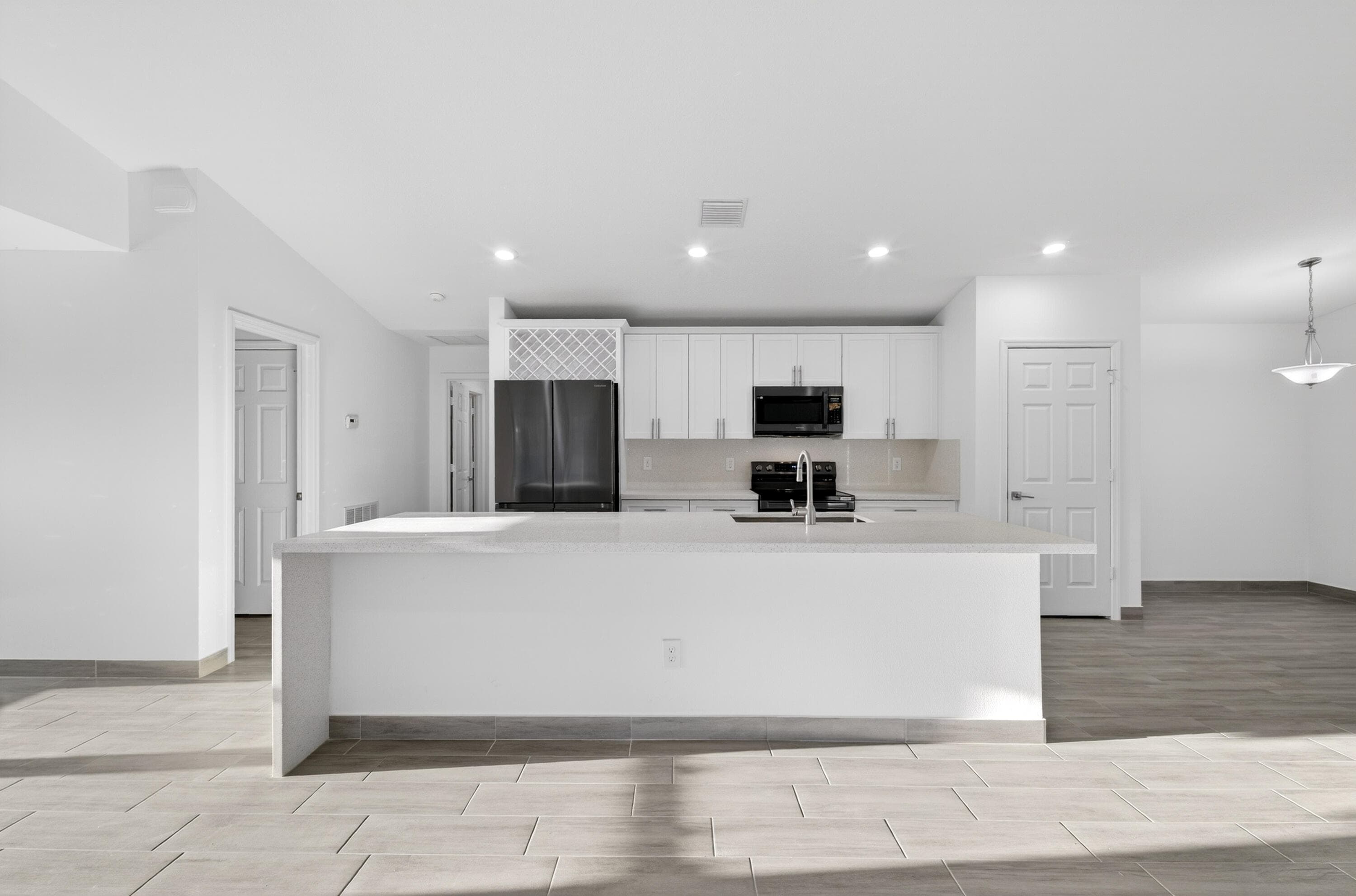 8316 103rd Avenue, Vero Beach, FL 32967 — photo 8 of 33