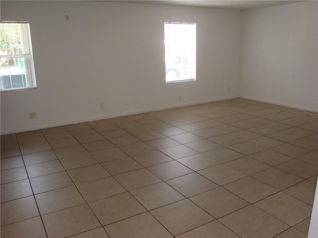 1633 W 28th Street B, Riviera Beach, FL 33404 — photo 2 of 3