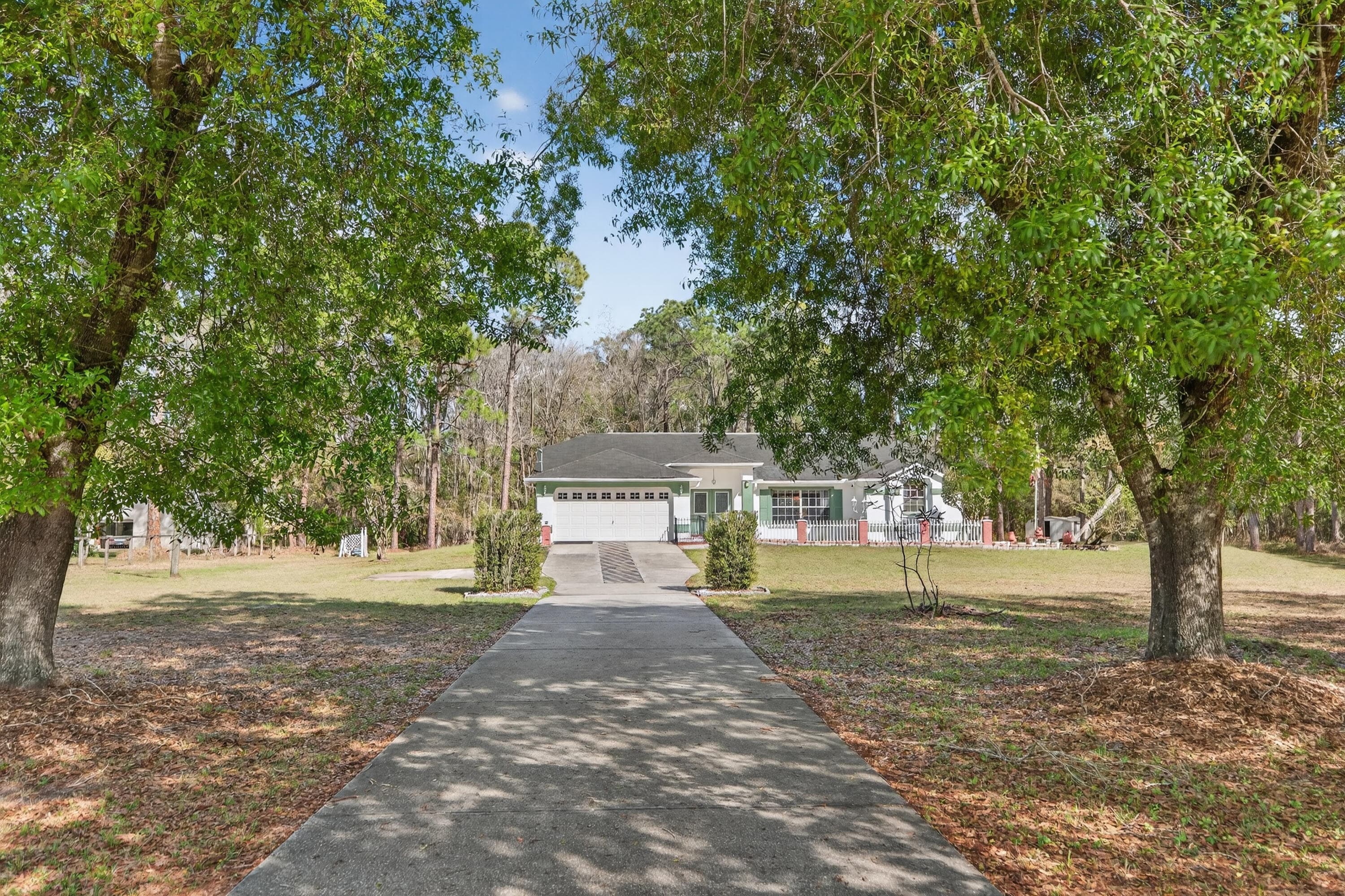8016 West Drive, Wesley Chapel, FL 33544 — photo 26 of 35