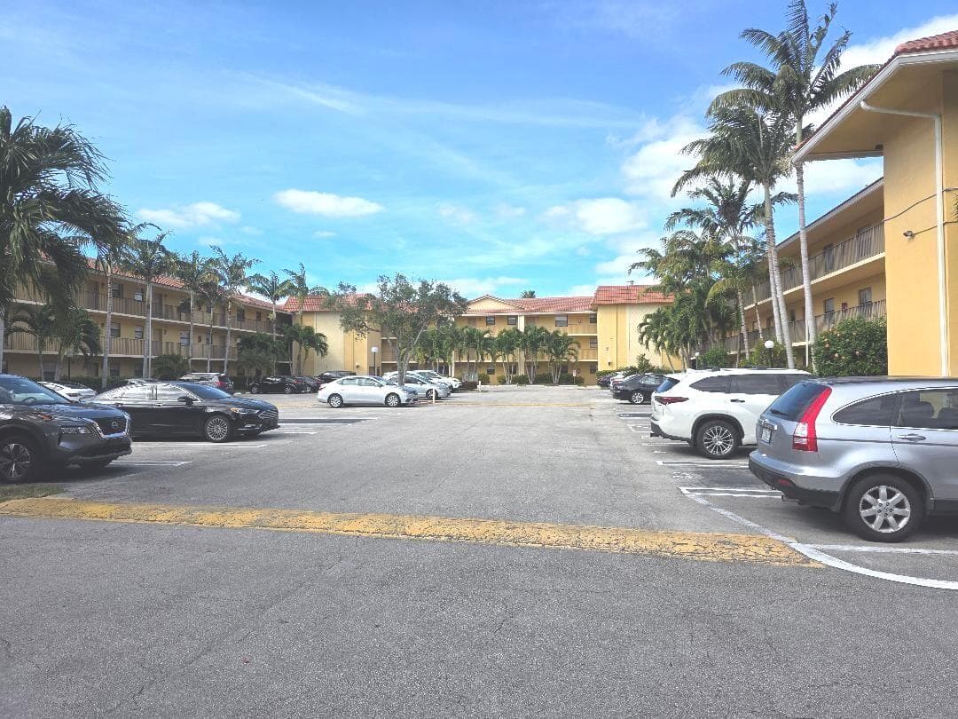 11453 NW 39th Court 211, Coral Springs, FL 33065 — photo 17 of 20